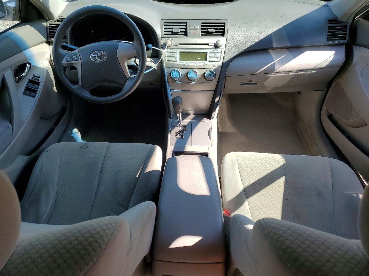 2008 Toyota Camry Le Серебряный vin: 4T1BE46K38U253243