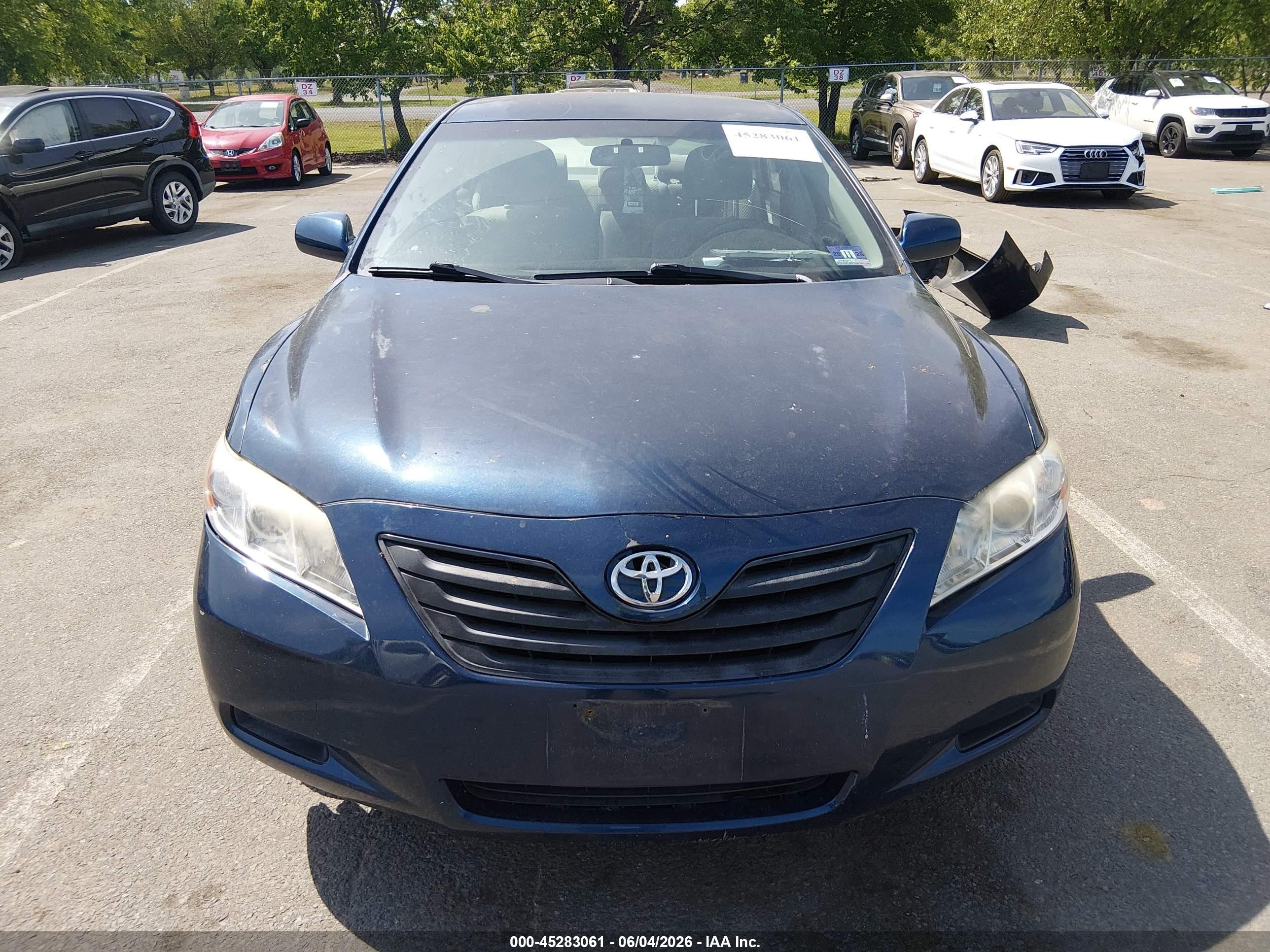 2008 Toyota Camry Le Blue vin: 4T1BE46K38U256840