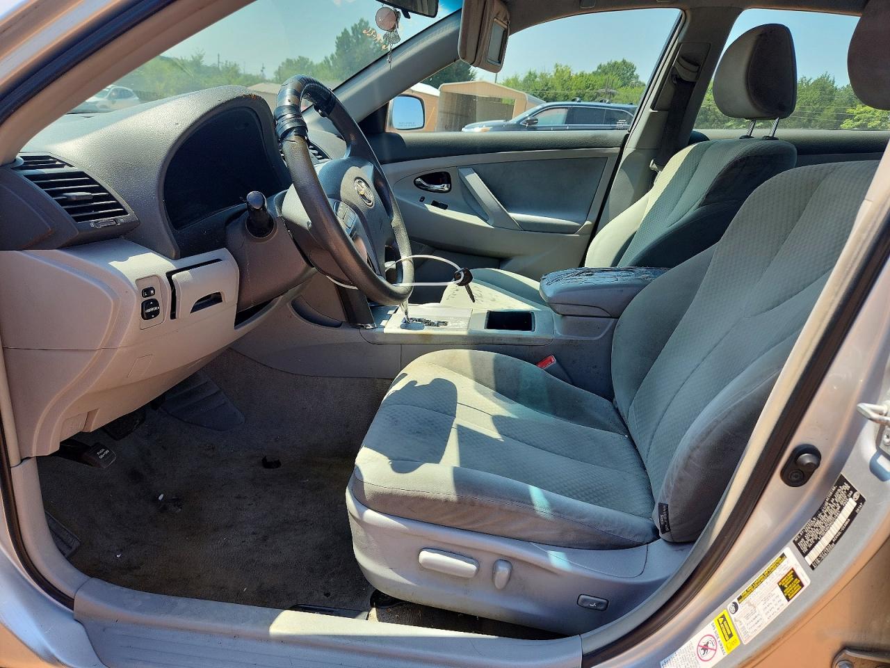 2008 Toyota Camry Le Silver vin: 4T1BE46K38U257681