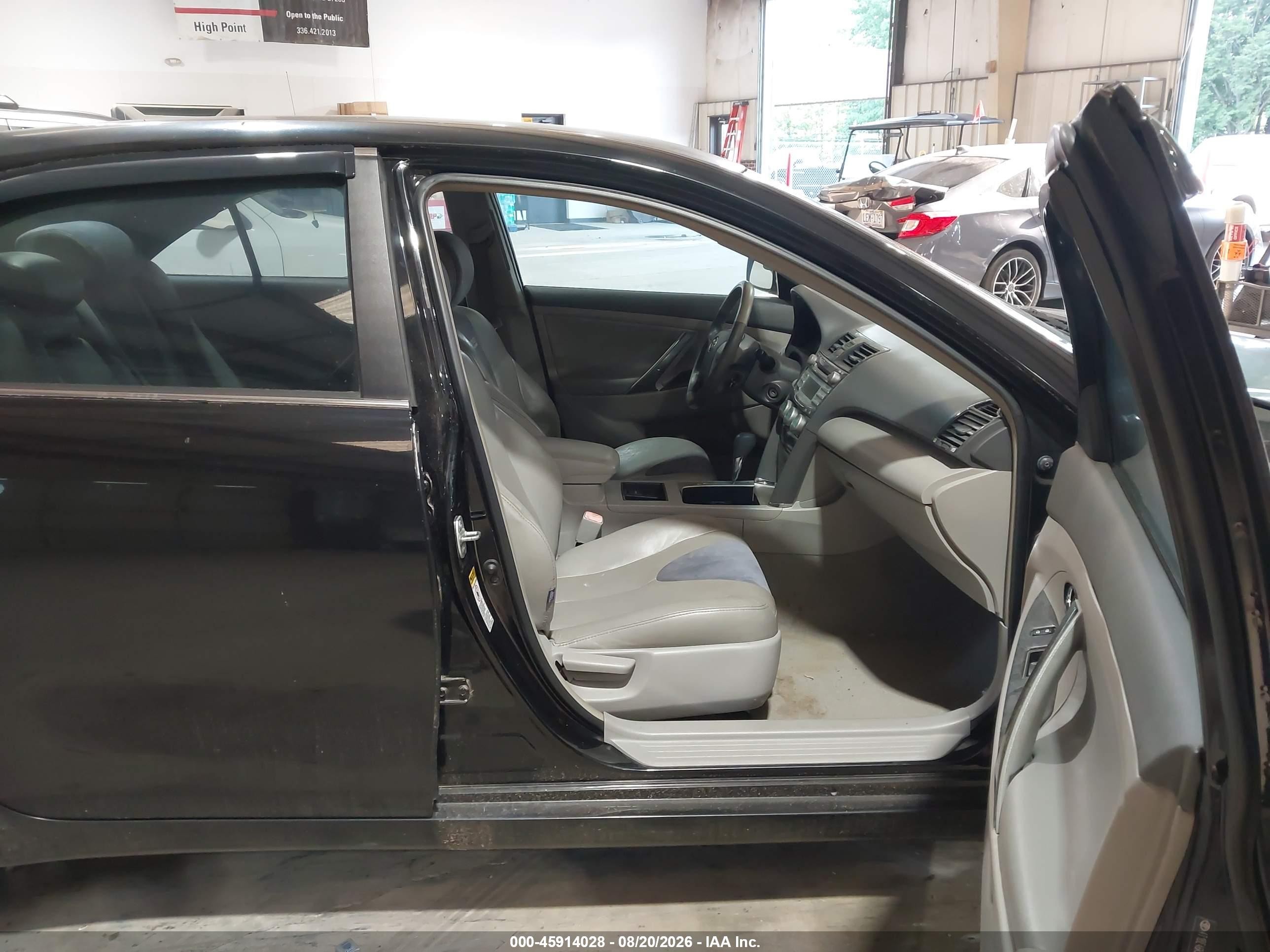 2008 Toyota Camry Black vin: 4T1BE46K38U742824