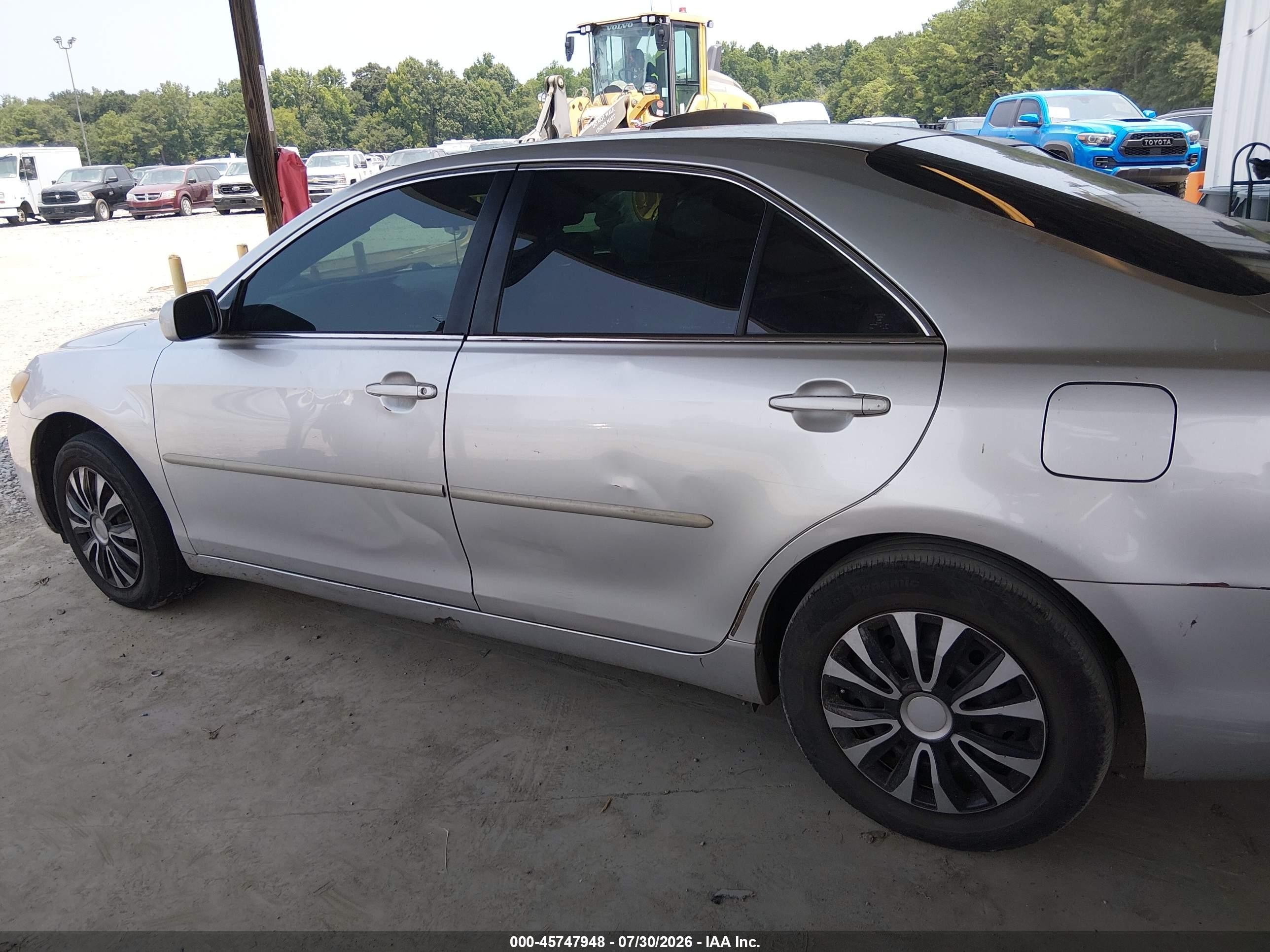 2008 Toyota Camry Le Silver vin: 4T1BE46K38U753791