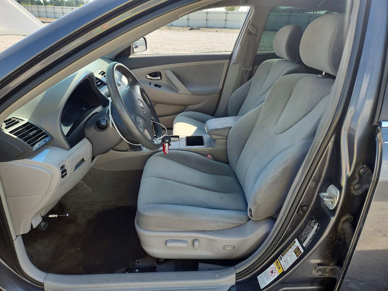 2008 Toyota Camry Le Gray vin: 4T1BE46K38U762815