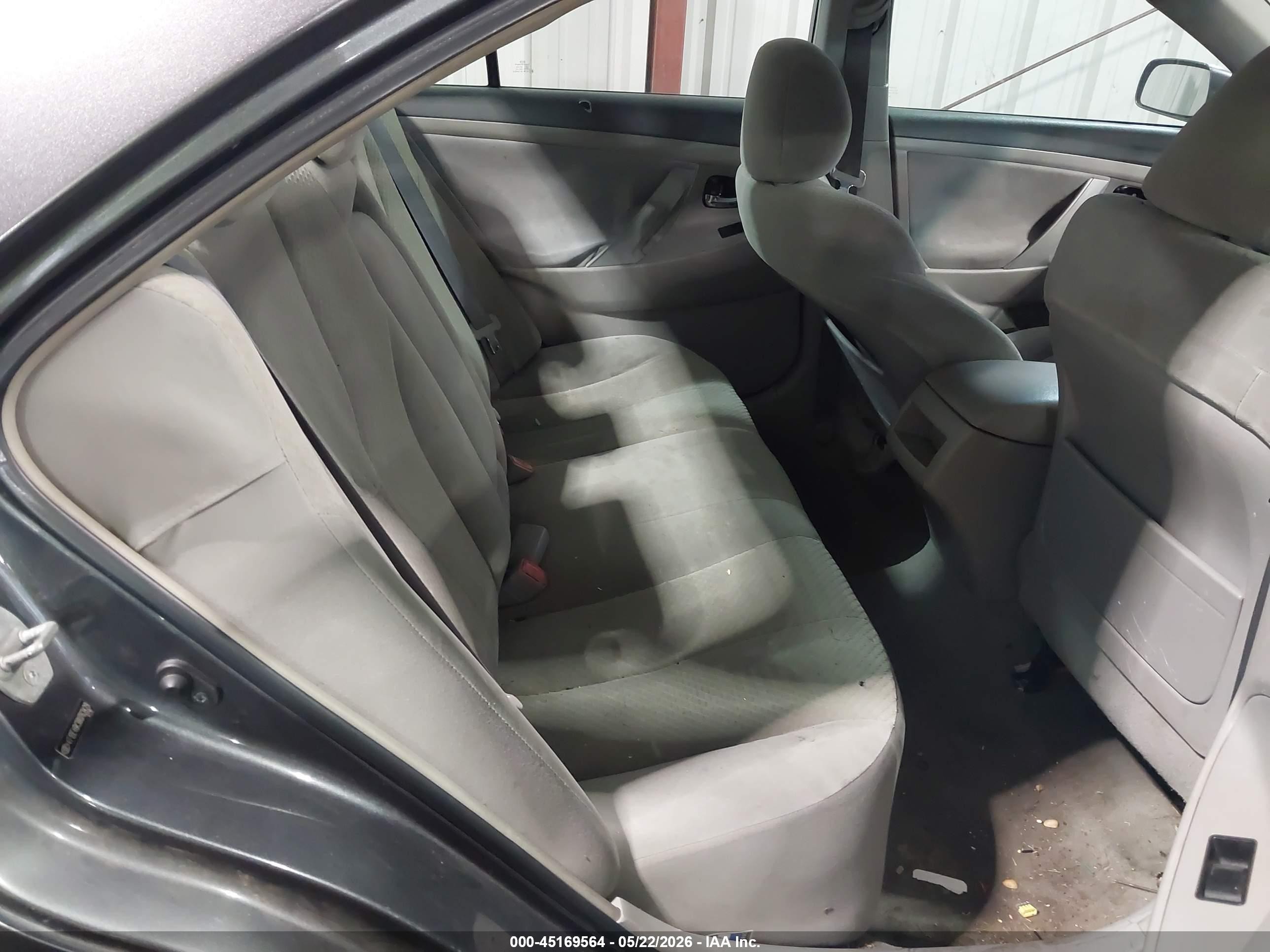 2008 Toyota Camry Le Gray vin: 4T1BE46K38U763429