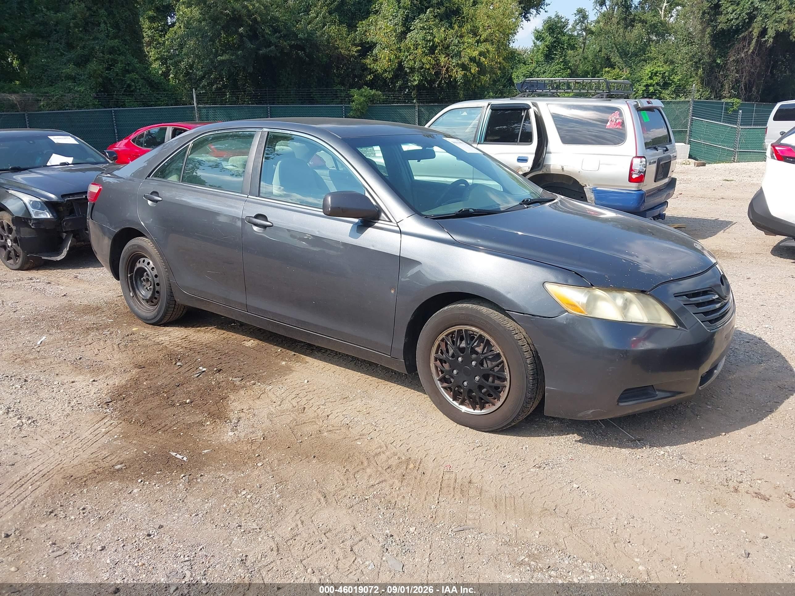 2008 Toyota Camry Le Gray vin: 4T1BE46K38U779291
