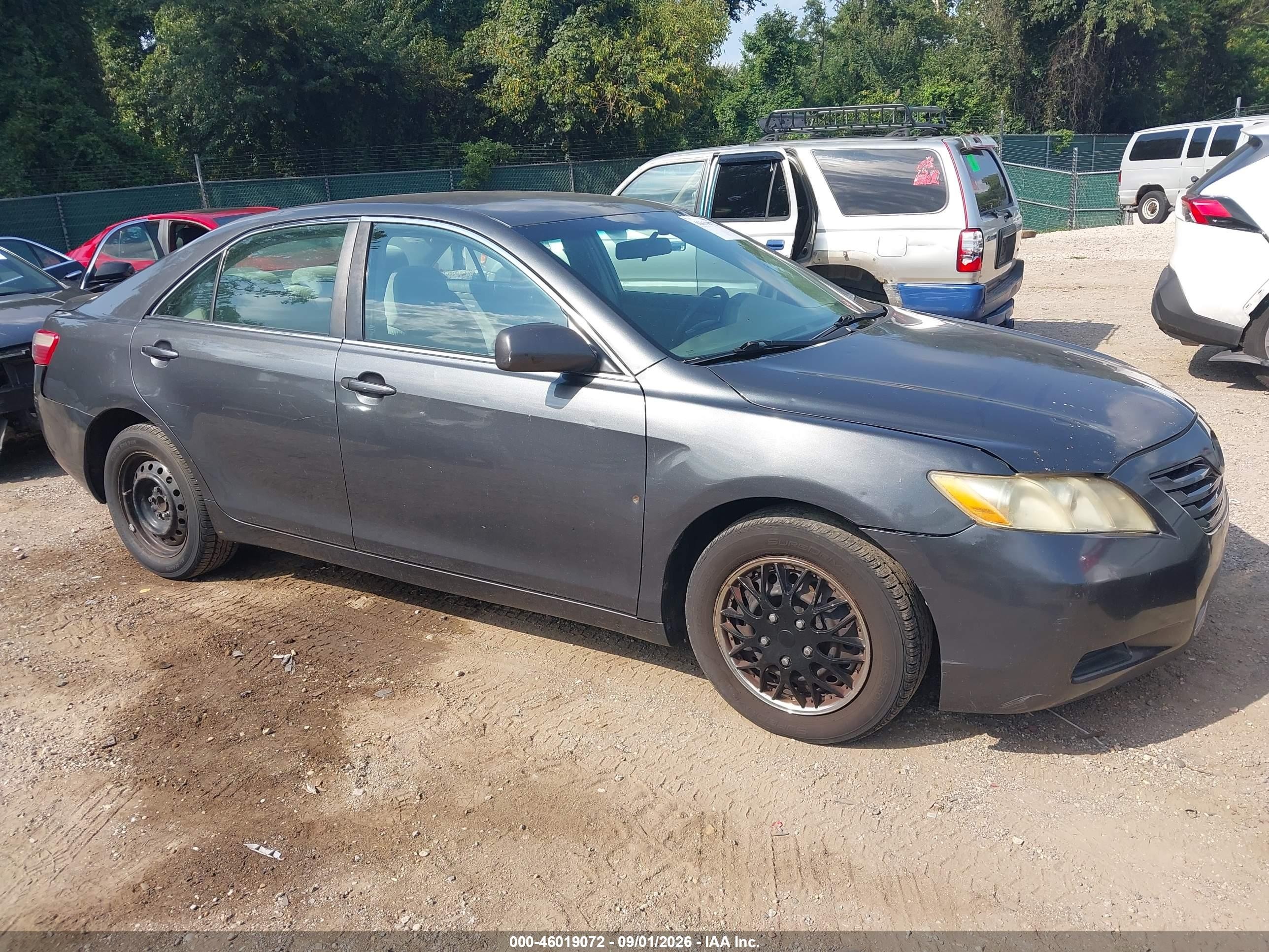 2008 Toyota Camry Le Gray vin: 4T1BE46K38U779291