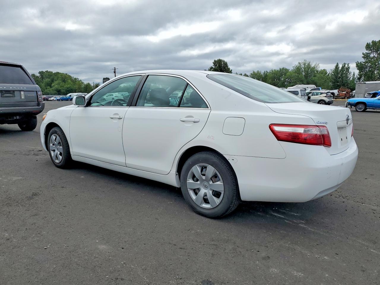 2008 Toyota Camry Le White vin: 4T1BE46K38U783065