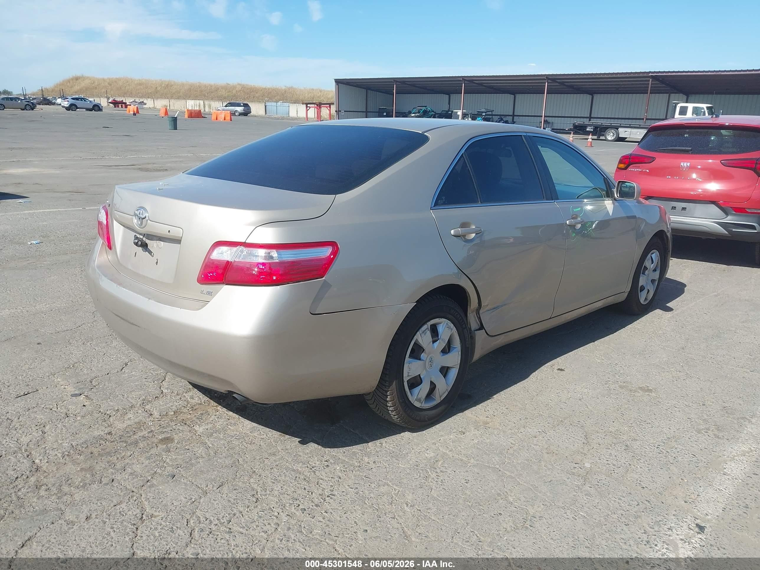 2009 Toyota Camry Le Silver vin: 4T1BE46K39U264082