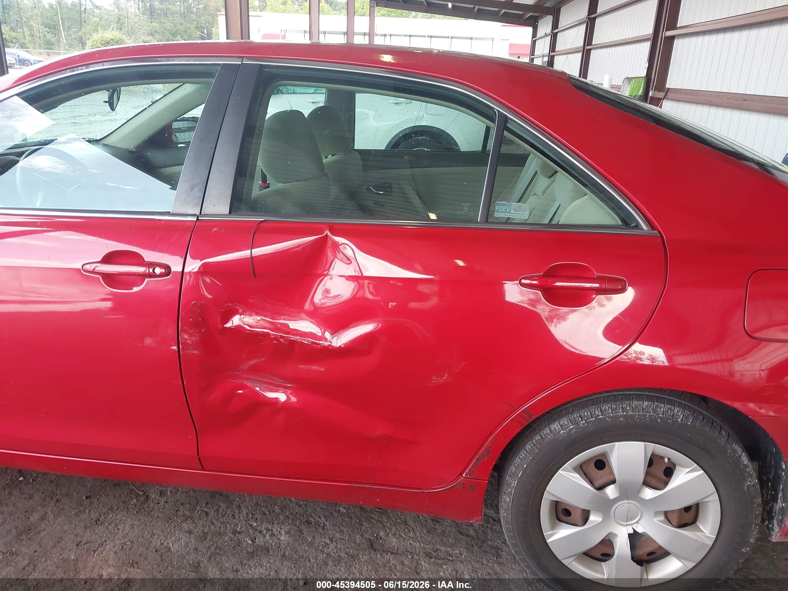 2009 Toyota Camry Le Red vin: 4T1BE46K39U284672