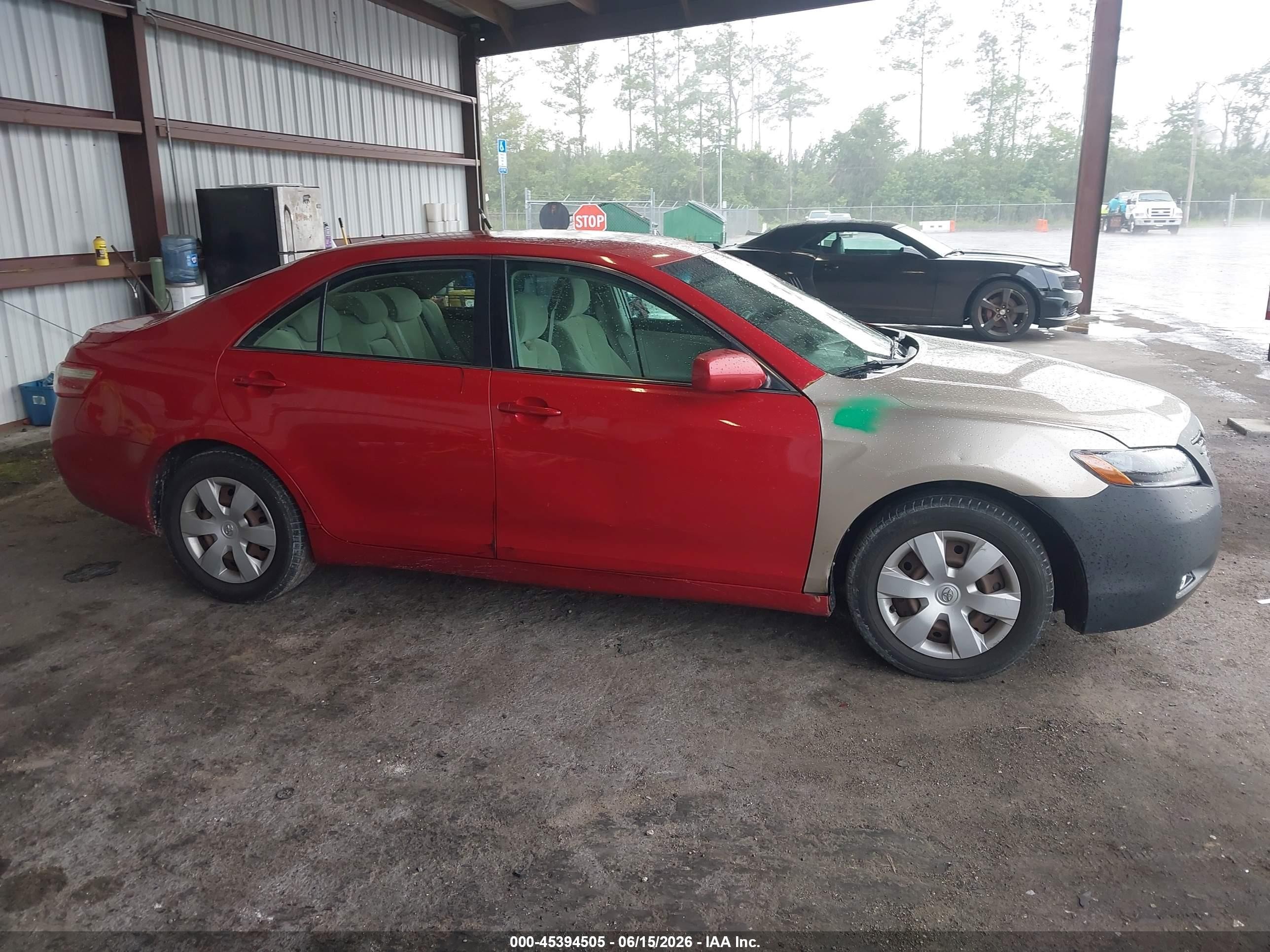 2009 Toyota Camry Le Red vin: 4T1BE46K39U284672