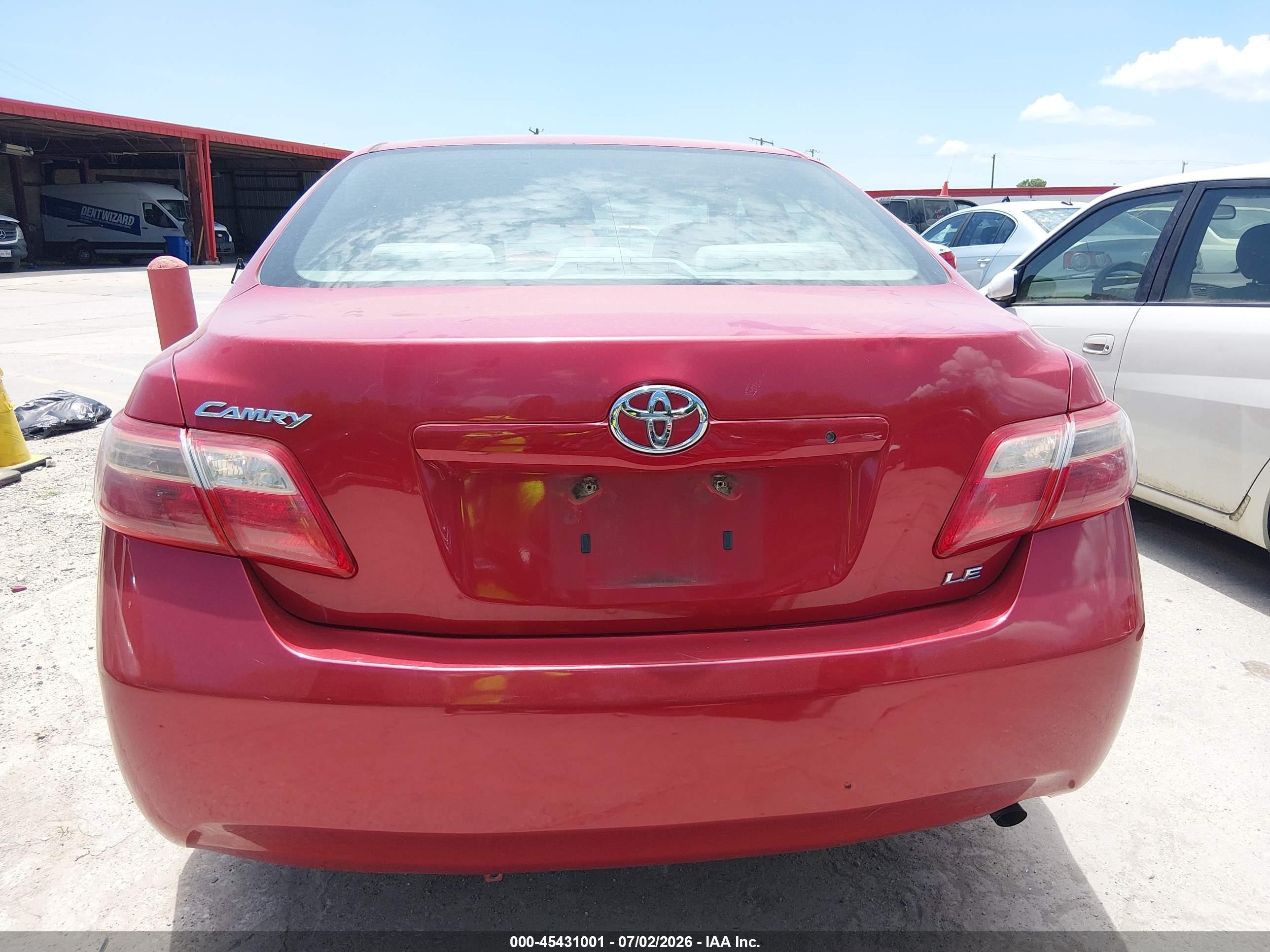 2009 Toyota Camry Le Red vin: 4T1BE46K39U291153