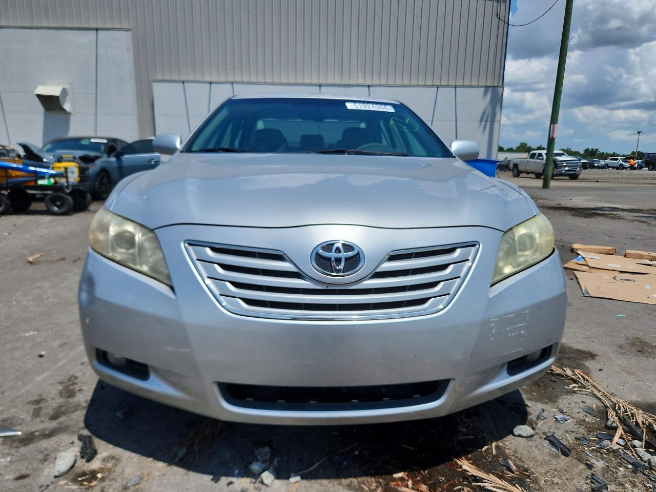 2009 Toyota Camry Xle Silver vin: 4T1BE46K39U320179