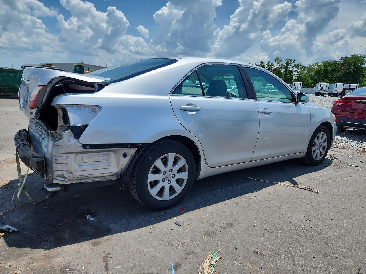 2009 Toyota Camry Xle Silver vin: 4T1BE46K39U320179