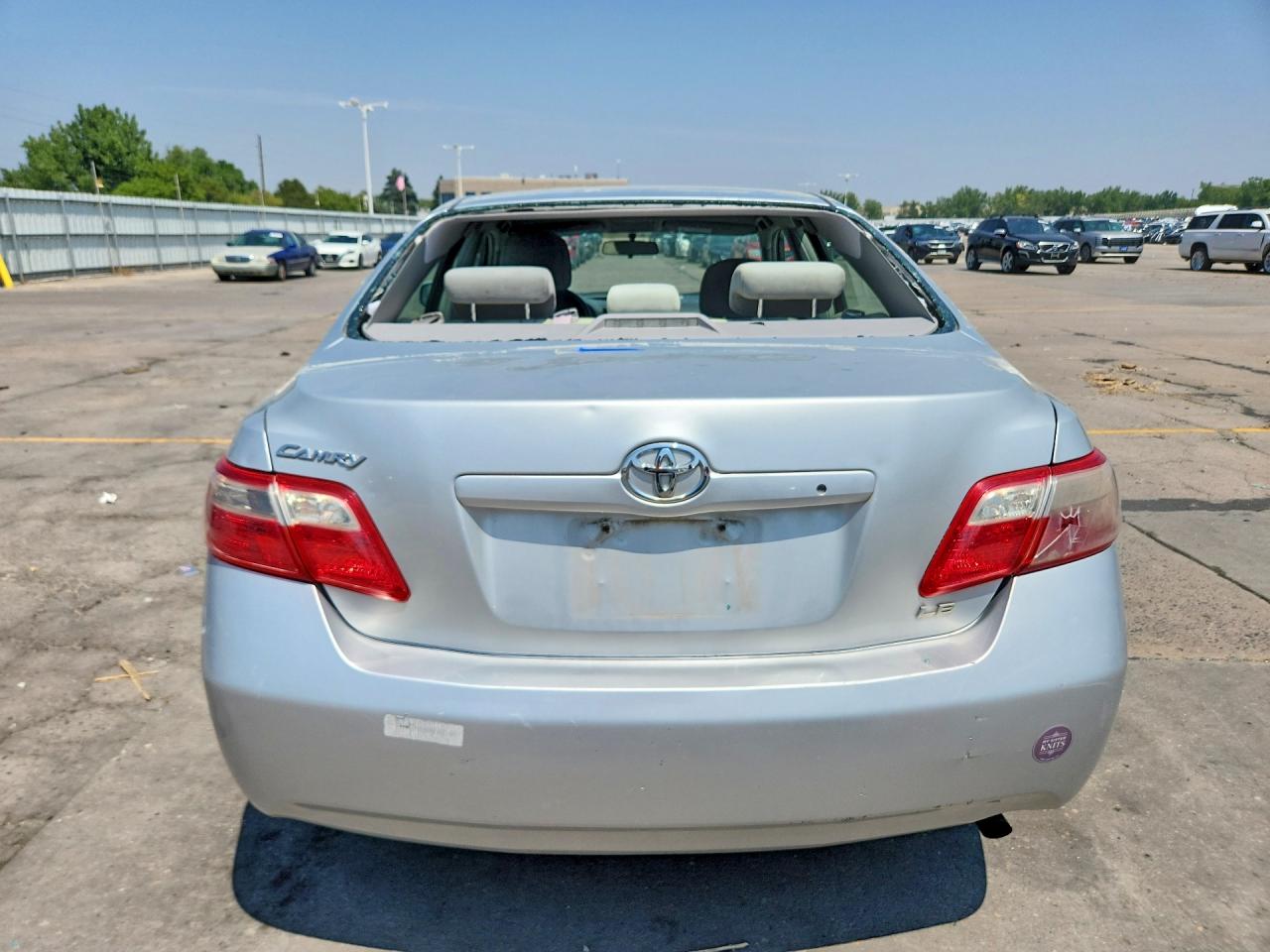 2009 Toyota Camry Le Silver vin: 4T1BE46K39U324829