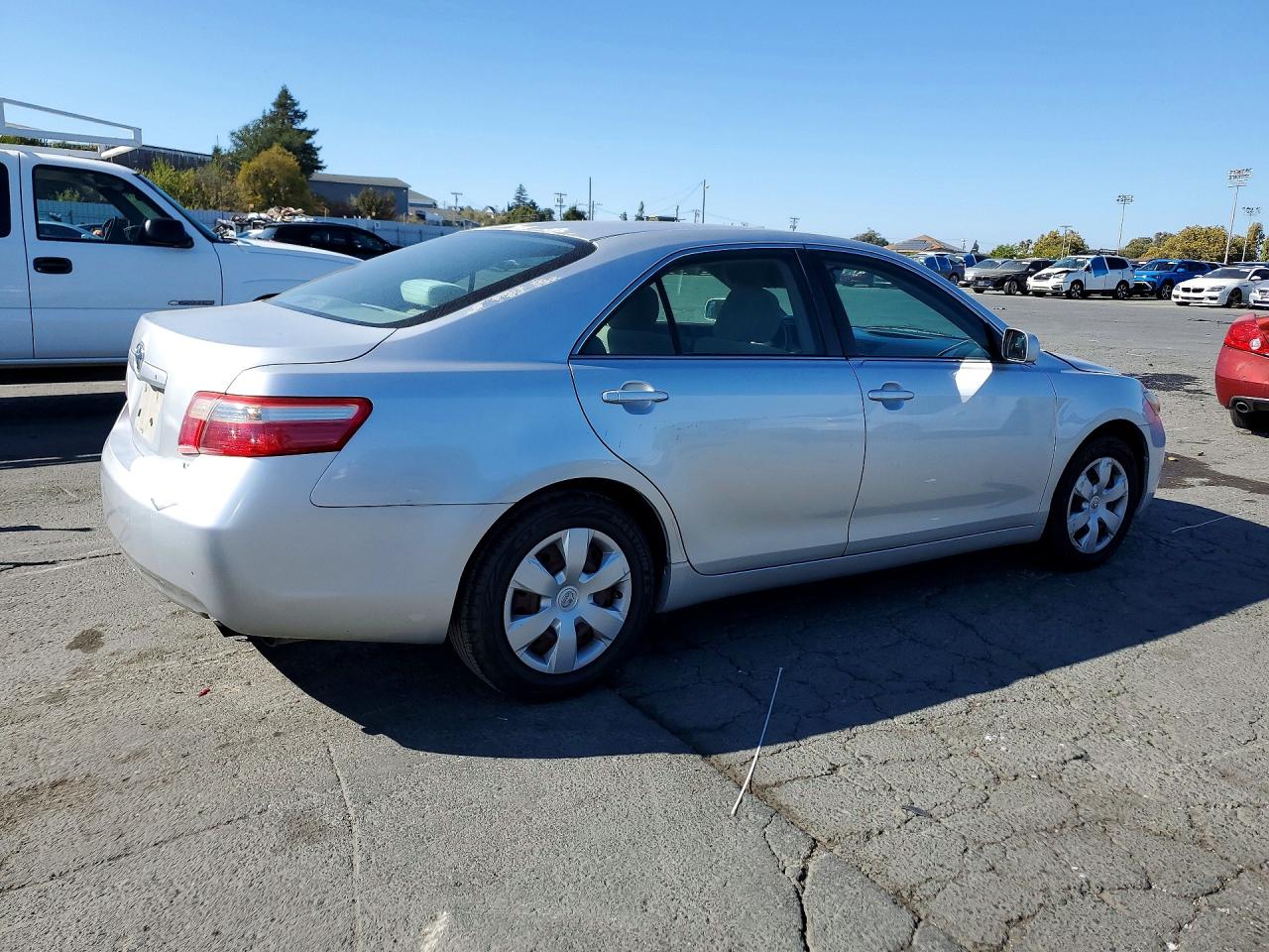 2009 Toyota Camry Le Silver vin: 4T1BE46K39U353294