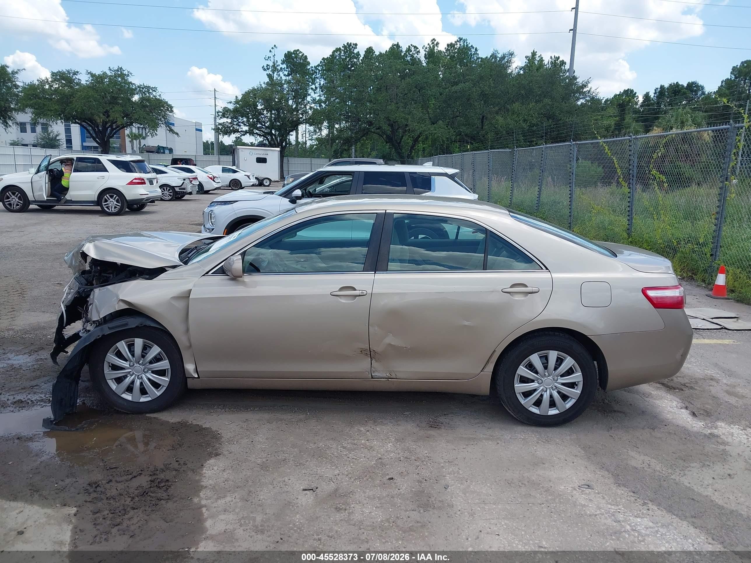 2009 Toyota Camry Золотой vin: 4T1BE46K39U405653
