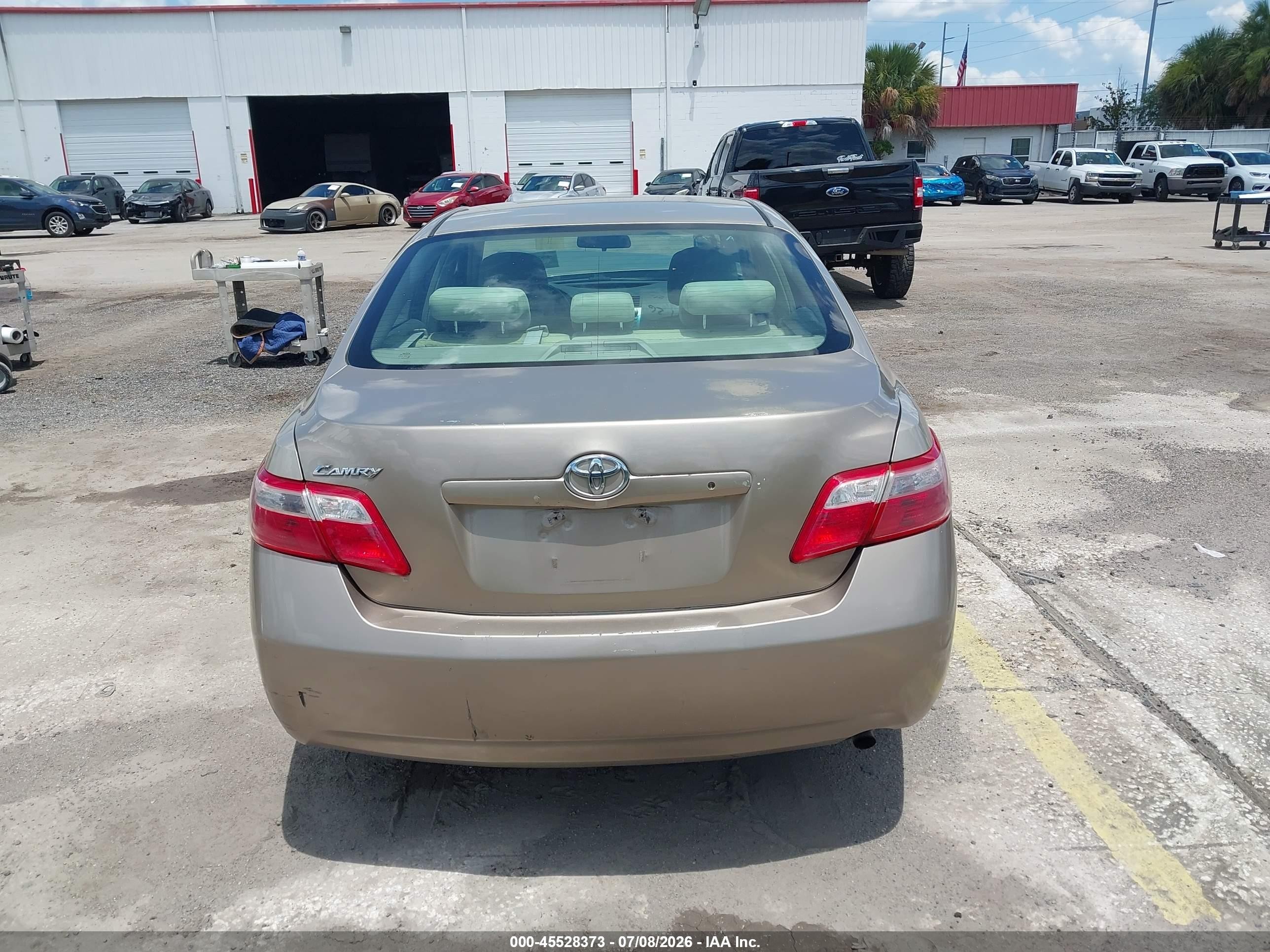 2009 Toyota Camry Золотой vin: 4T1BE46K39U405653