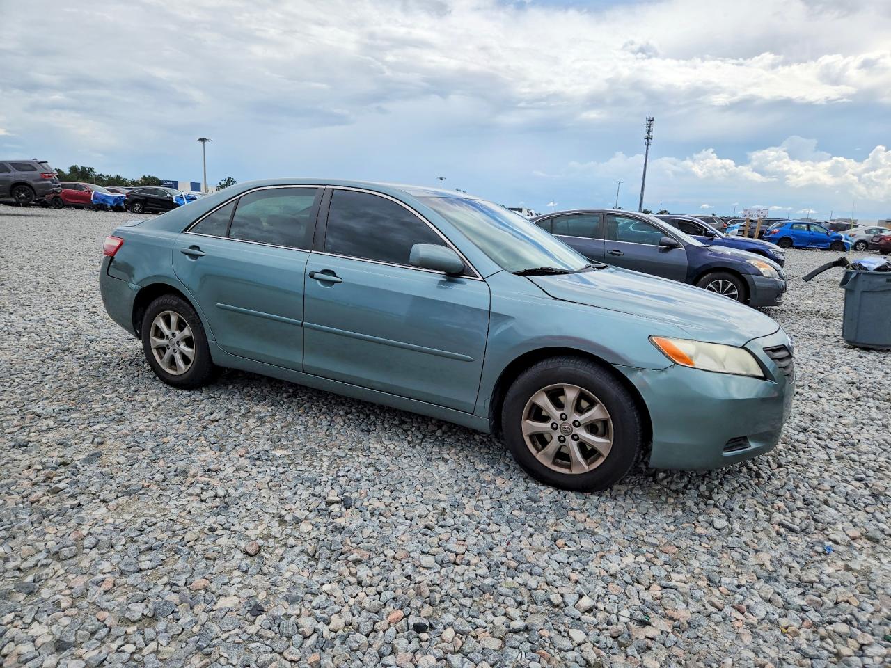 2009 Toyota Camry Le Green vin: 4T1BE46K39U820729
