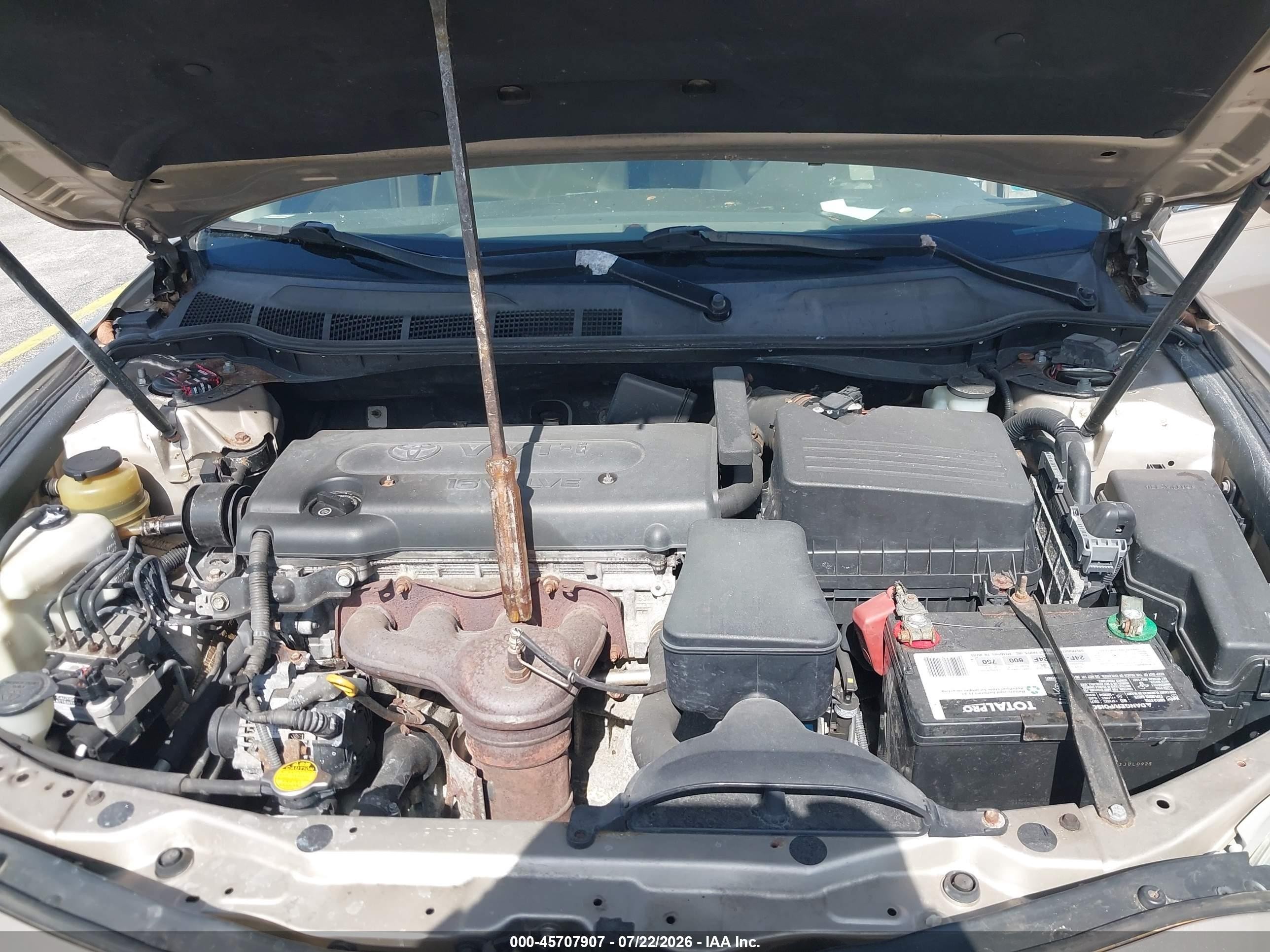 2009 Toyota Camry Le Золотой vin: 4T1BE46K39U840754
