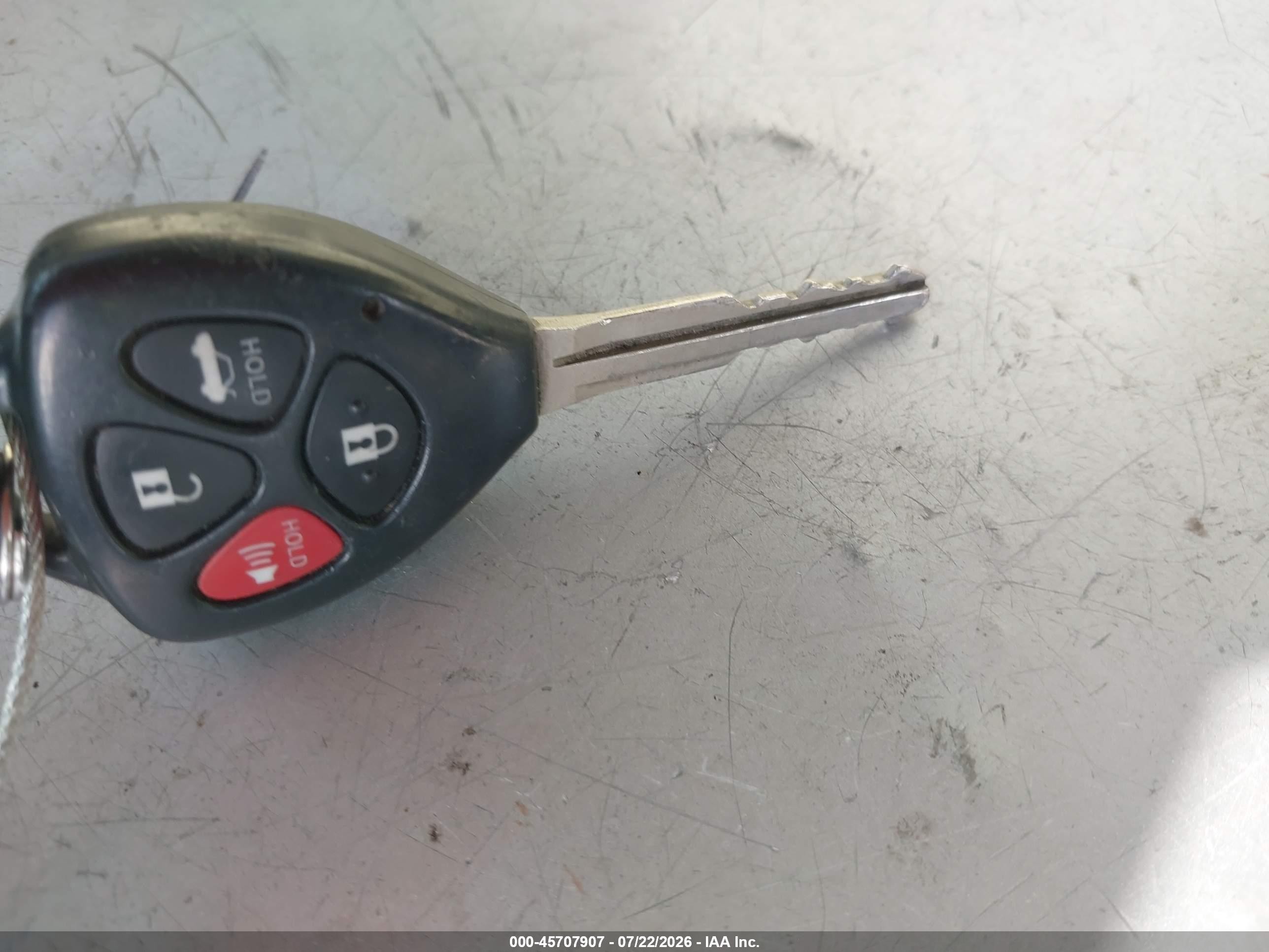 2009 Toyota Camry Le Золотой vin: 4T1BE46K39U840754