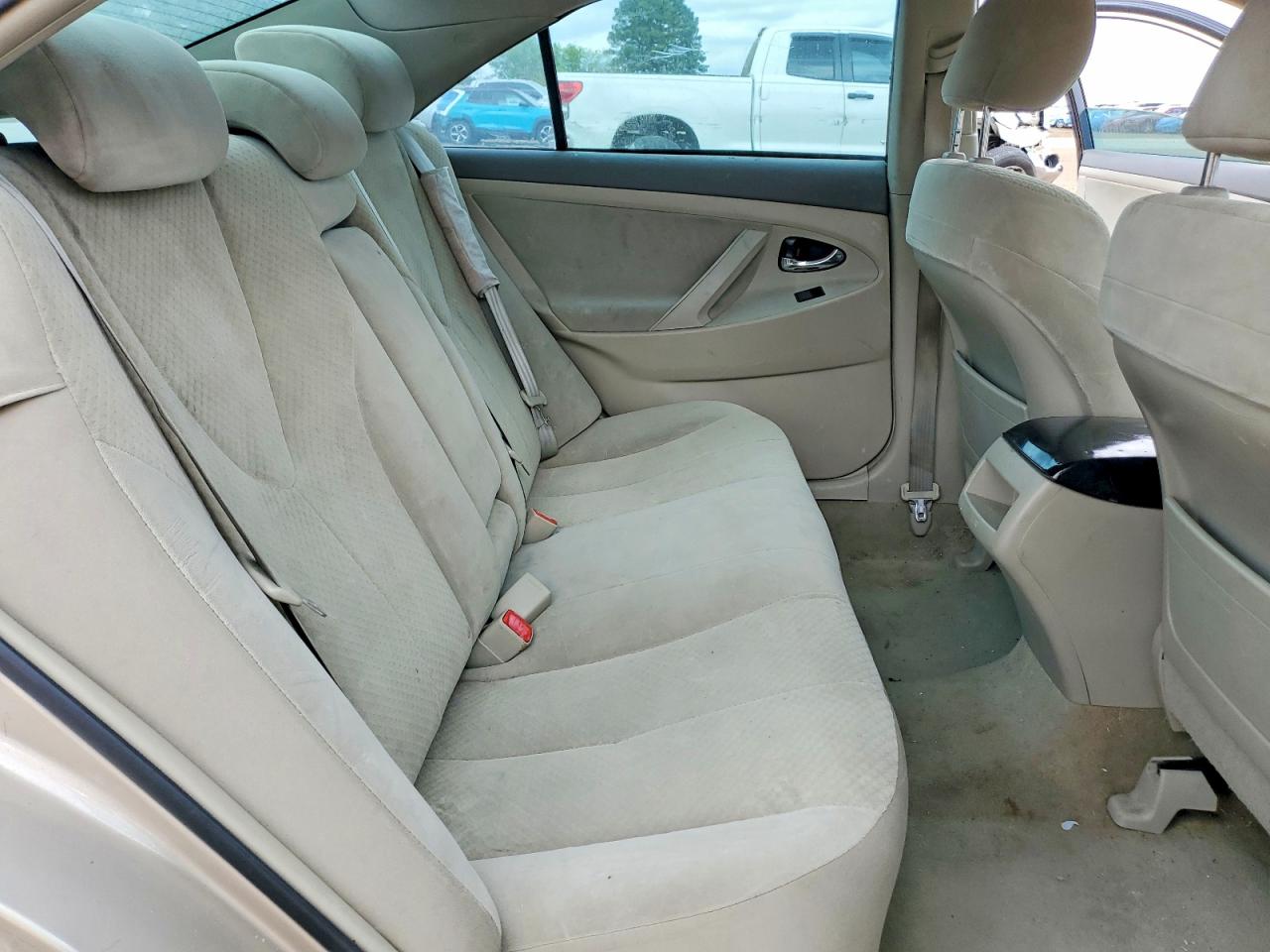2009 Toyota Camry Gold vin: 4T1BE46K39U866657