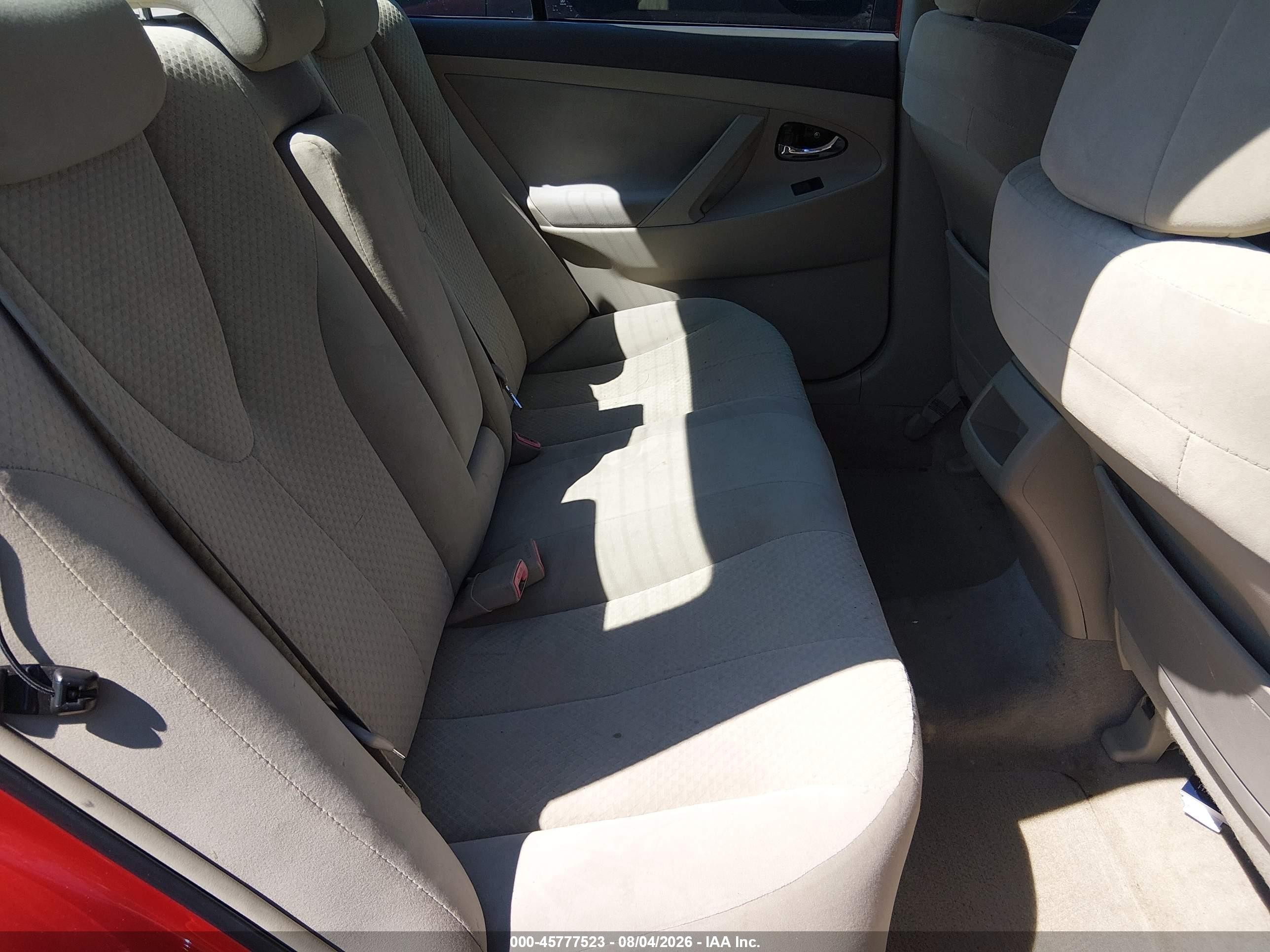 2007 Toyota Camry Le Red vin: 4T1BE46K47U001063