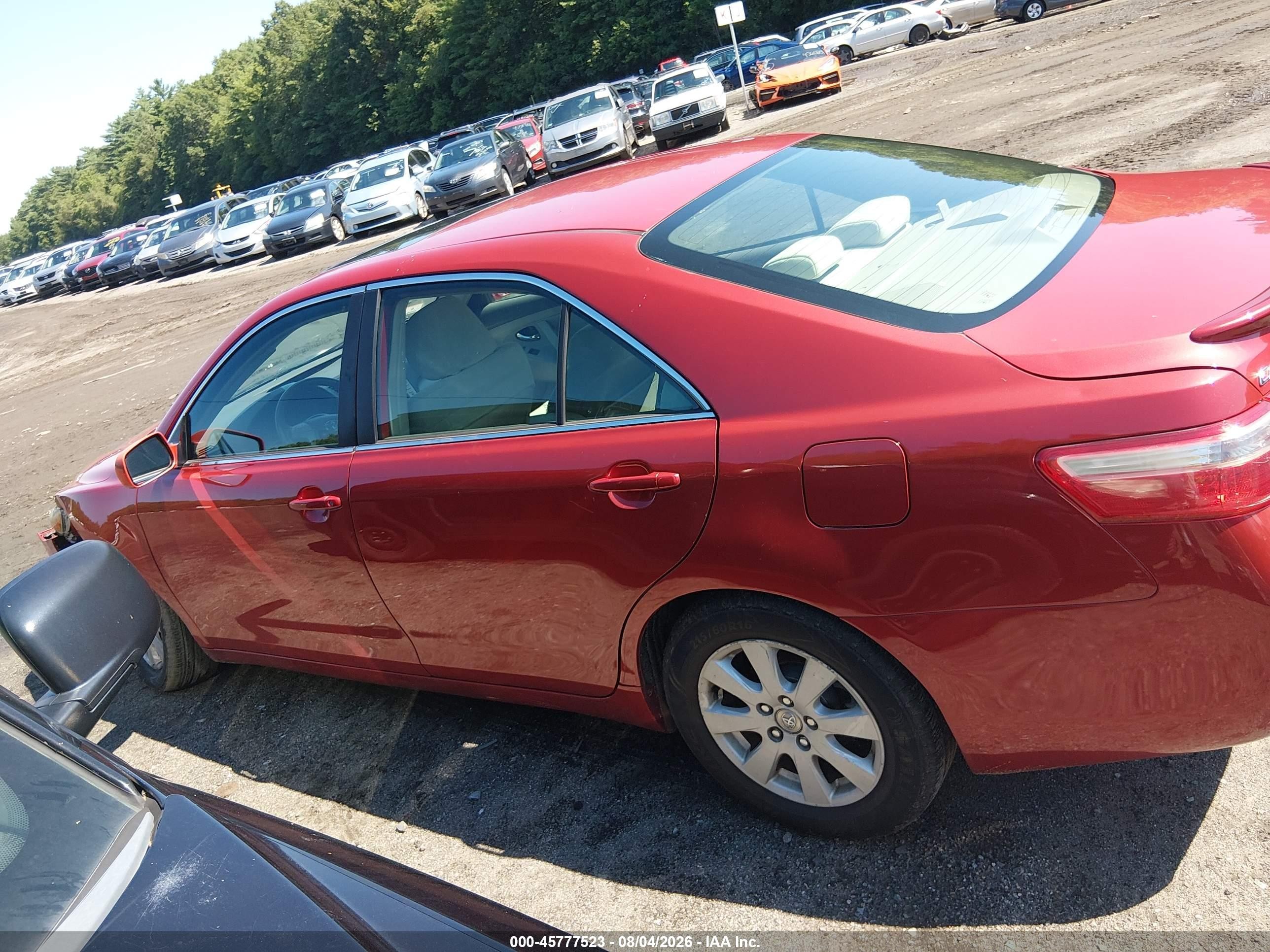 2007 Toyota Camry Le Red vin: 4T1BE46K47U001063