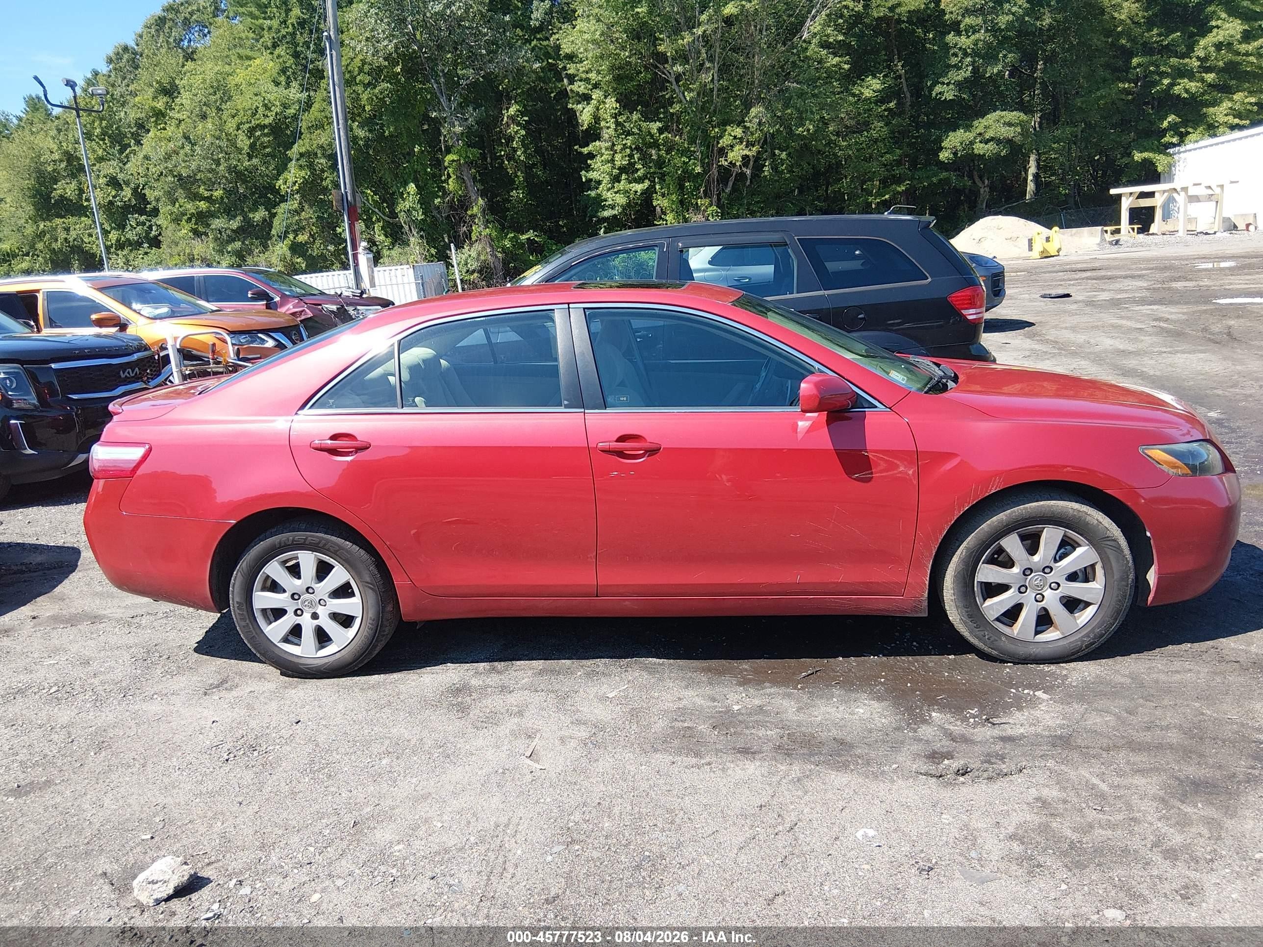2007 Toyota Camry Le Red vin: 4T1BE46K47U001063