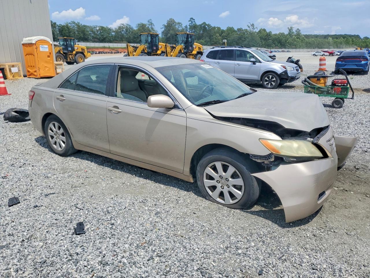 2007 Toyota Camry Xle Gold vin: 4T1BE46K47U064373