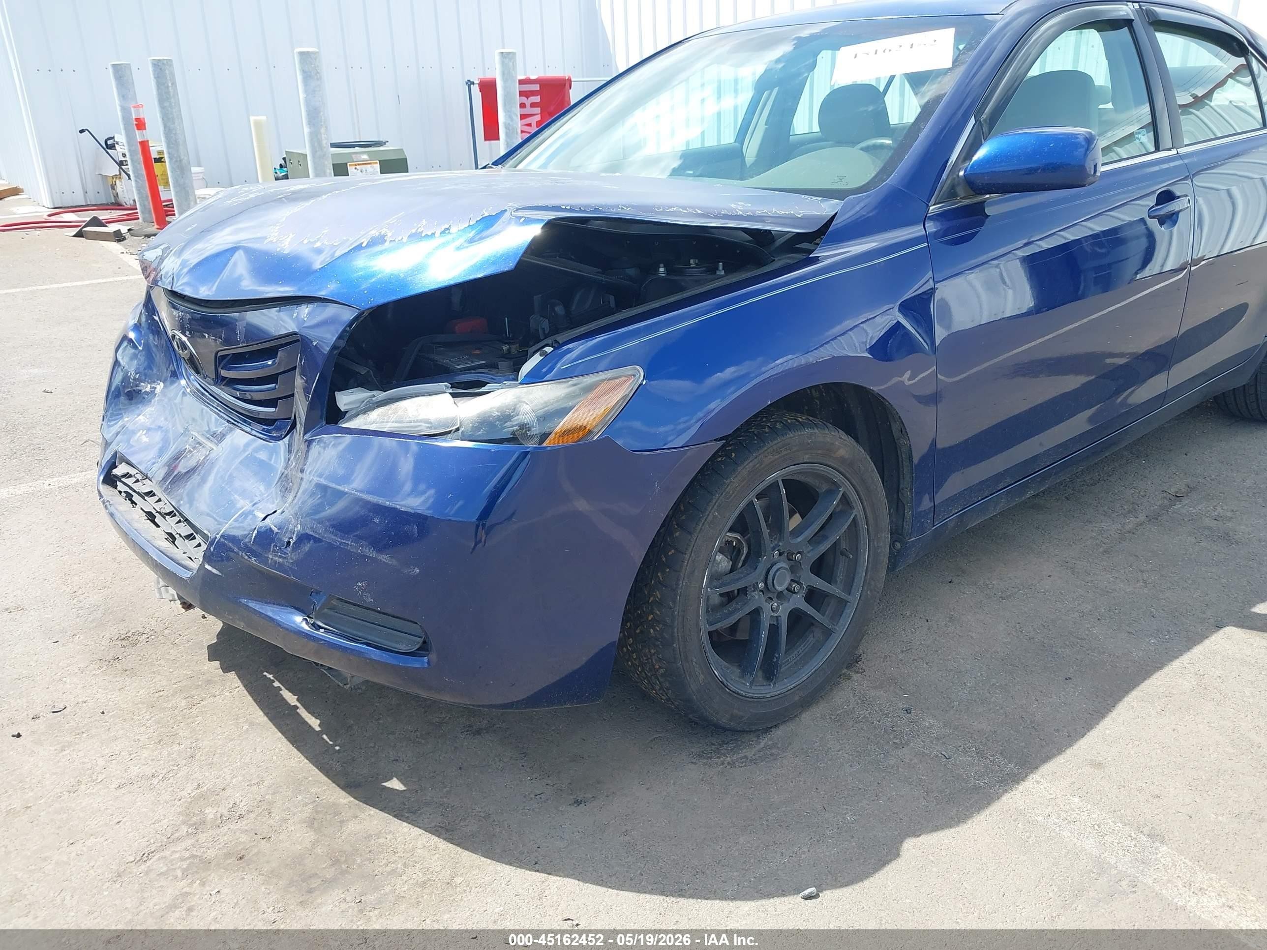 2007 Toyota Camry Le Blue vin: 4T1BE46K47U083246