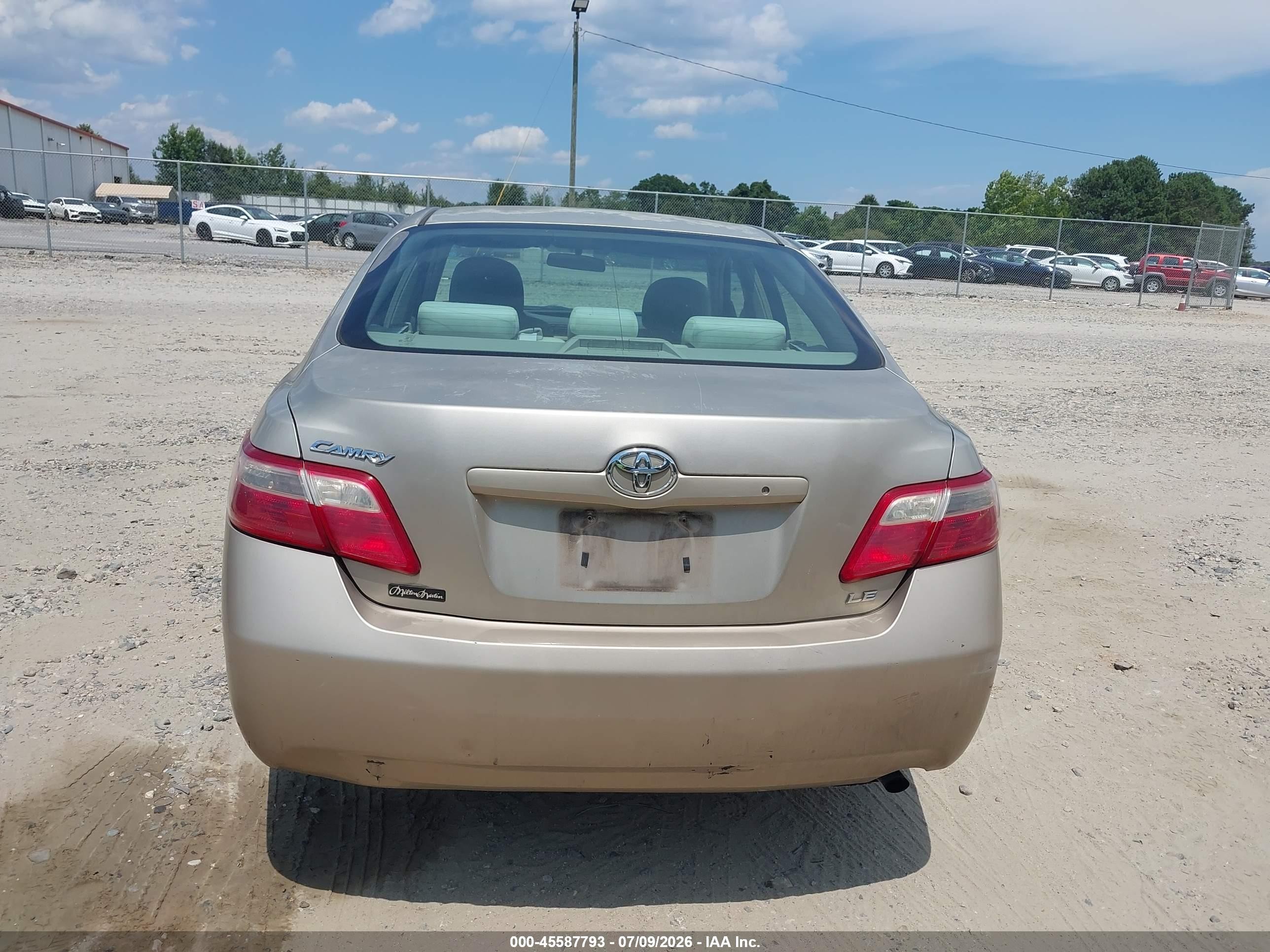 2007 Toyota Camry Le Champagne vin: 4T1BE46K47U119646