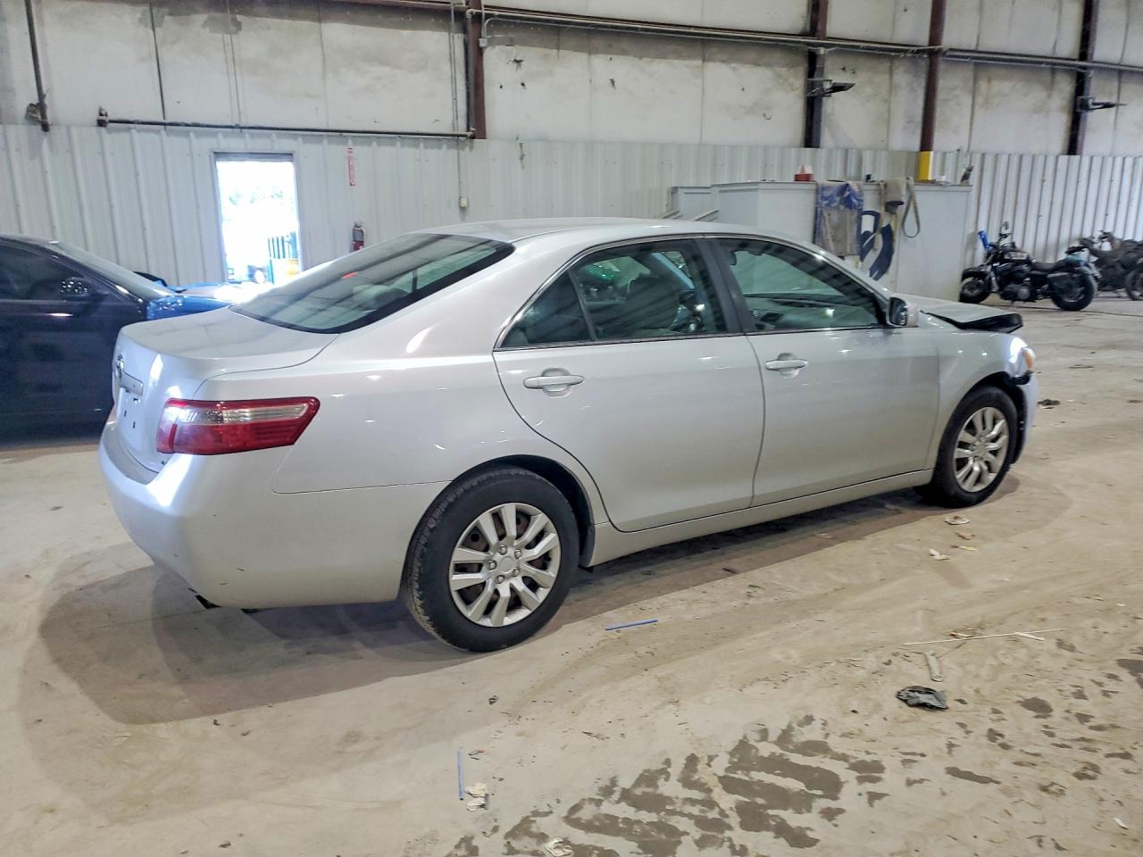 2007 Toyota Camry Le Silver vin: 4T1BE46K47U155594