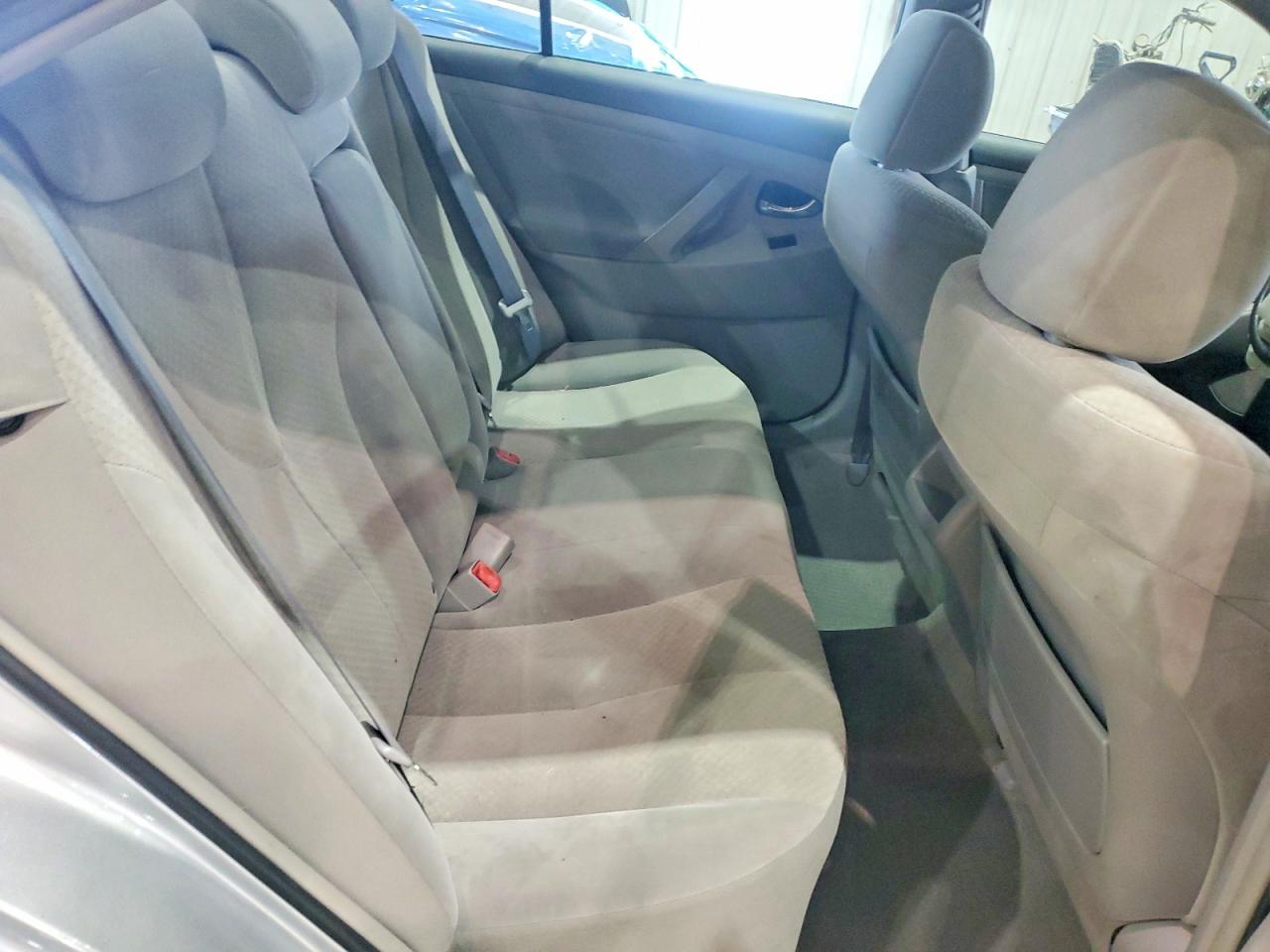 2007 Toyota Camry Le Silver vin: 4T1BE46K47U155594