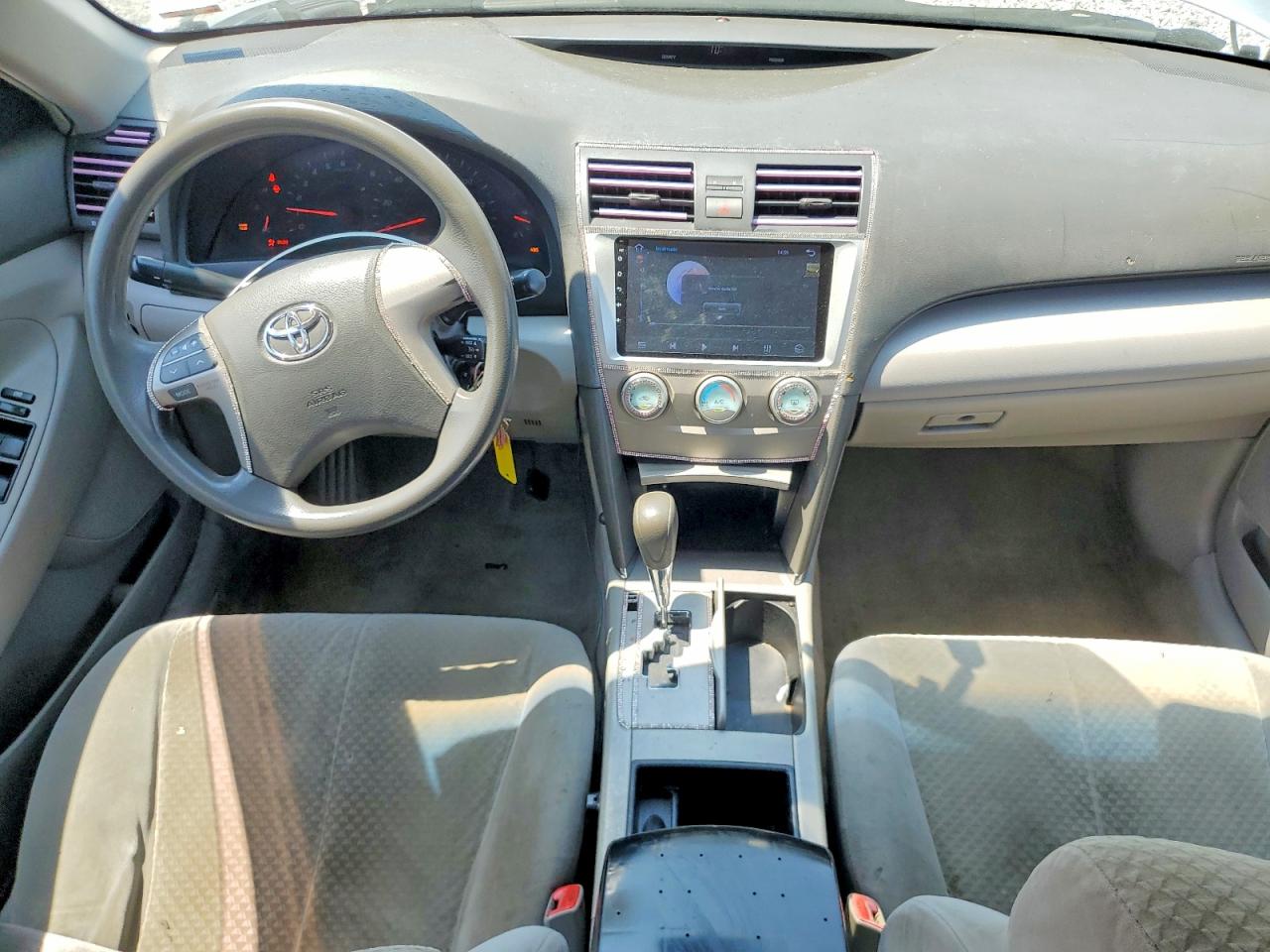 2007 Toyota Camry Le Silver vin: 4T1BE46K47U169544