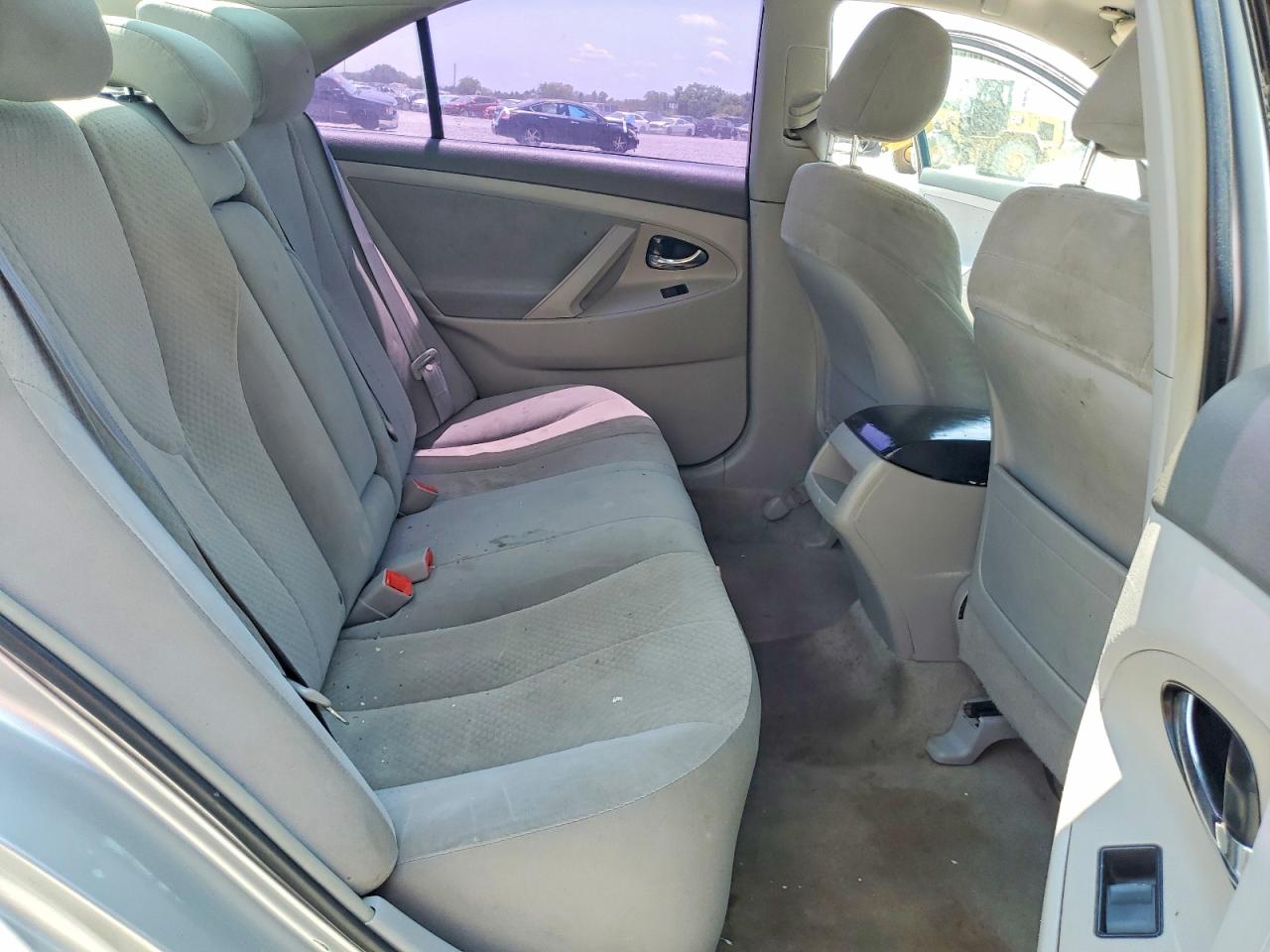 2007 Toyota Camry Le Silver vin: 4T1BE46K47U169544