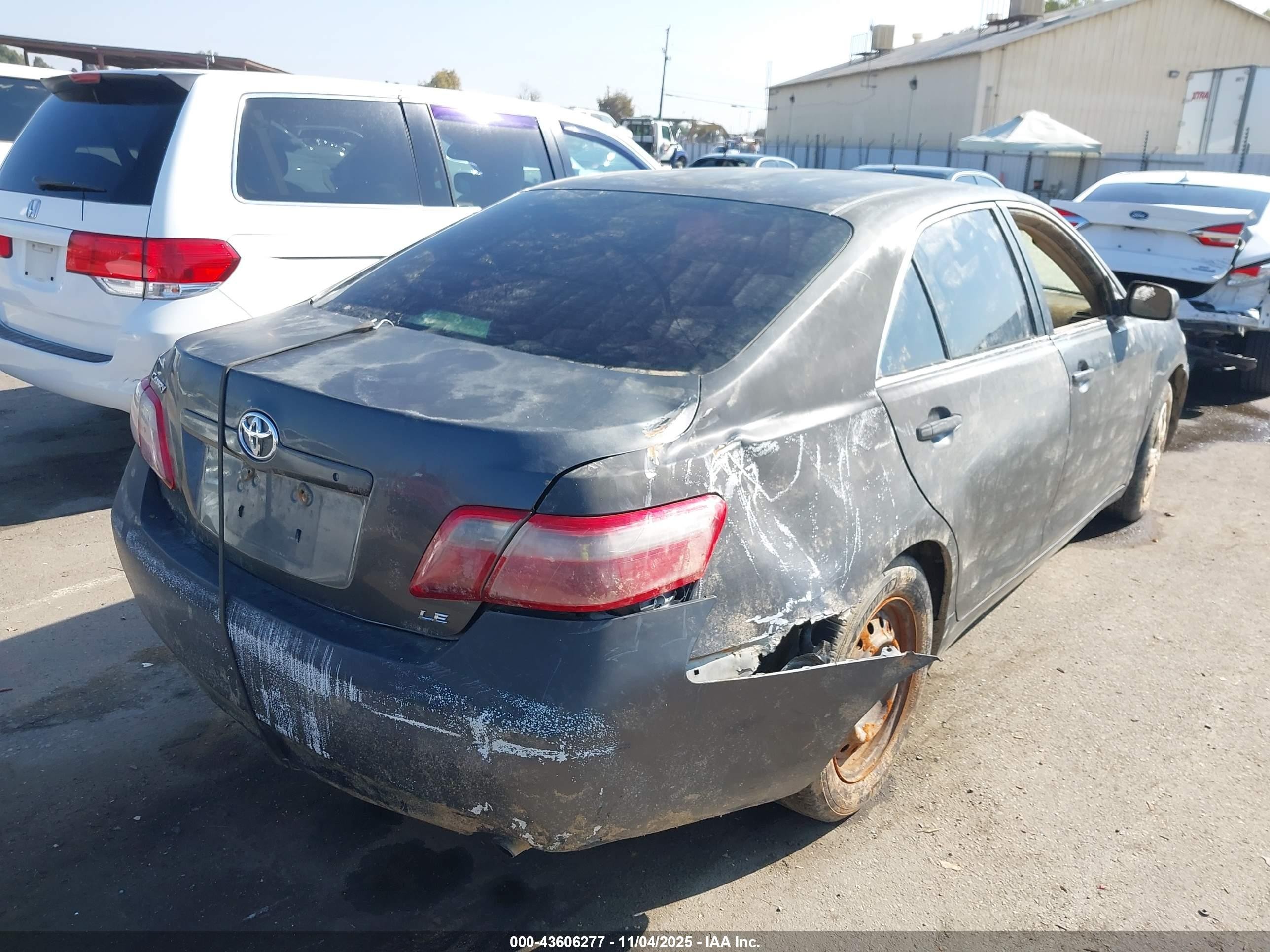 2007 Toyota Camry Le Gray vin: 4T1BE46K47U503314