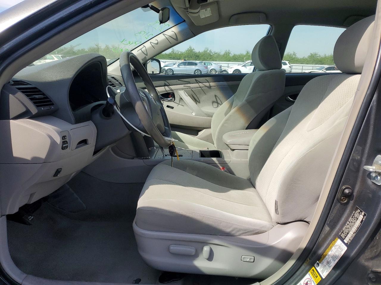 2007 Toyota Camry Le Gray vin: 4T1BE46K47U518461
