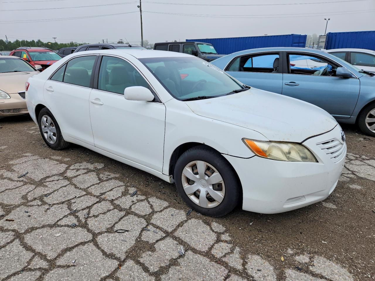 2007 Toyota Camry Le White vin: 4T1BE46K47U556921