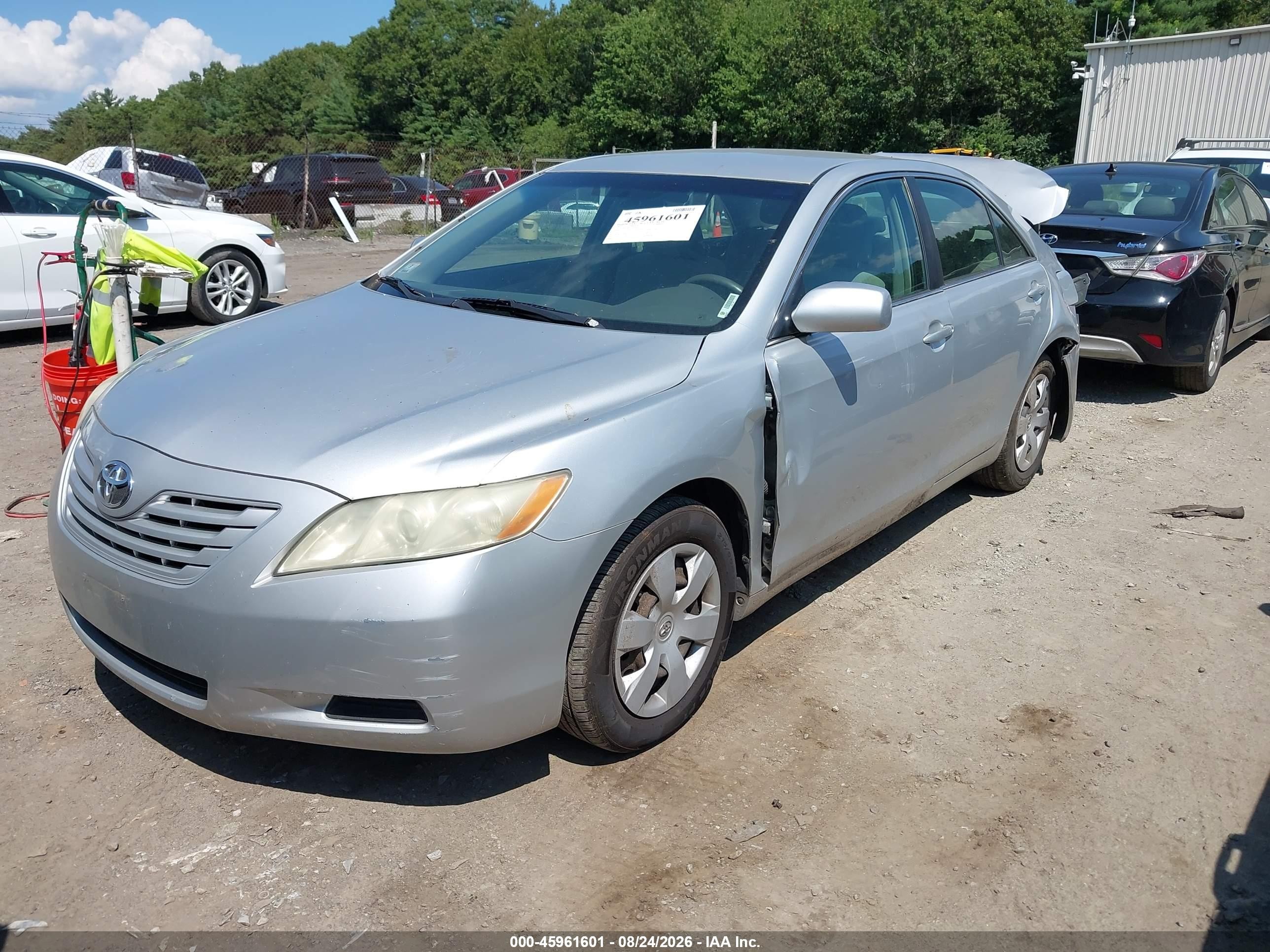 2007 Toyota Camry Le Silver vin: 4T1BE46K47U562282
