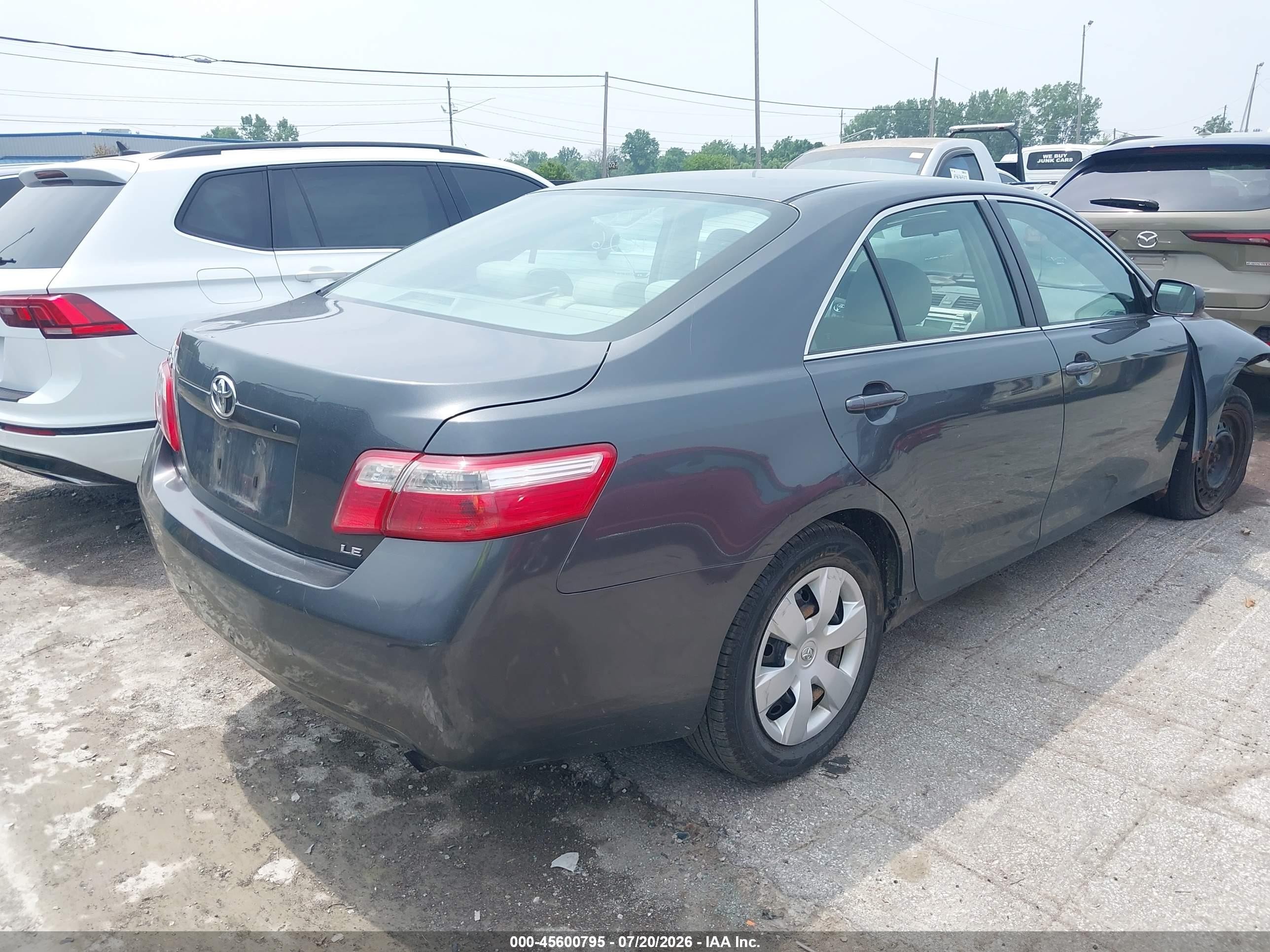2007 Toyota Camry Le Gray vin: 4T1BE46K47U595699