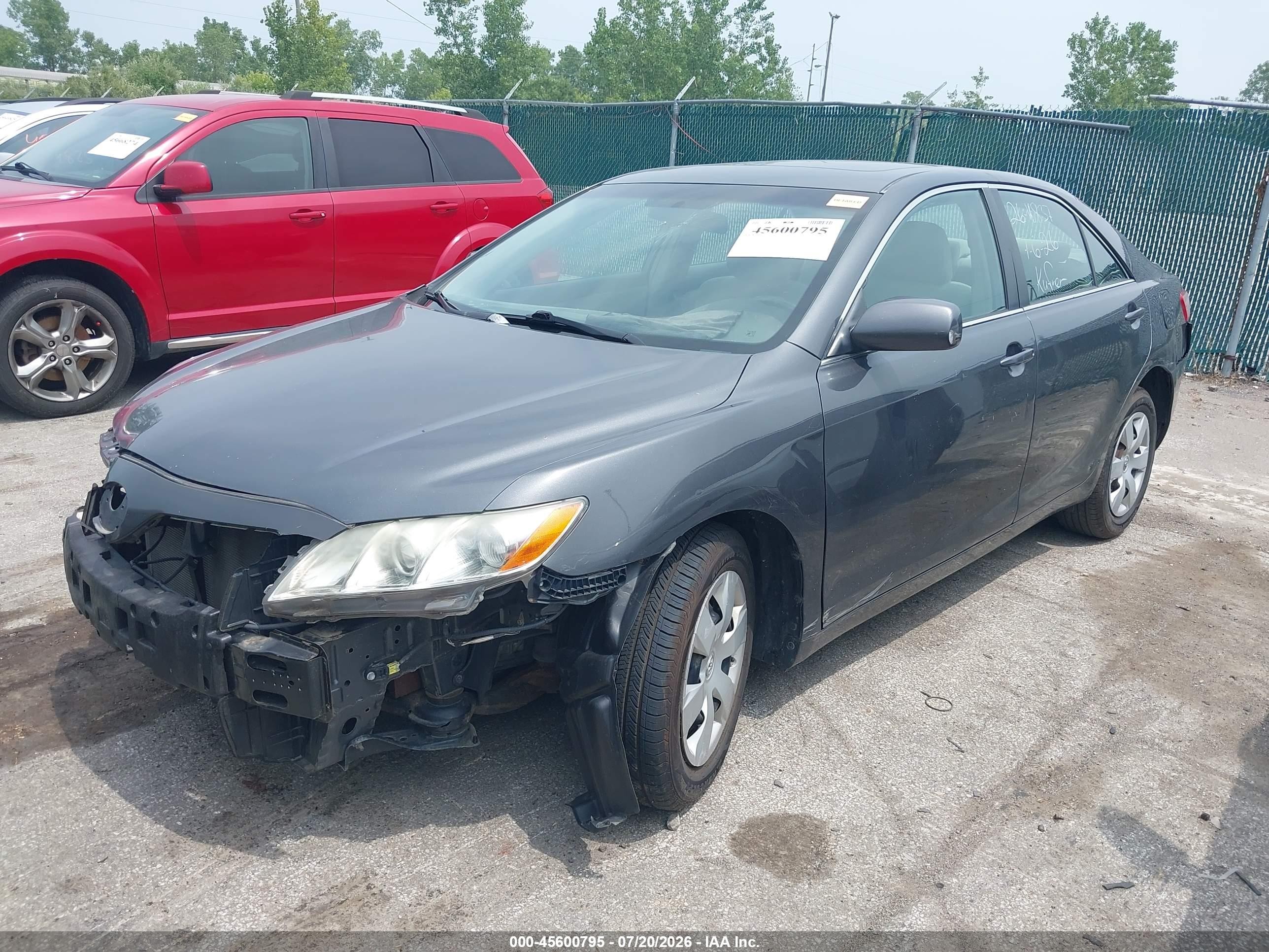 2007 Toyota Camry Le Gray vin: 4T1BE46K47U595699