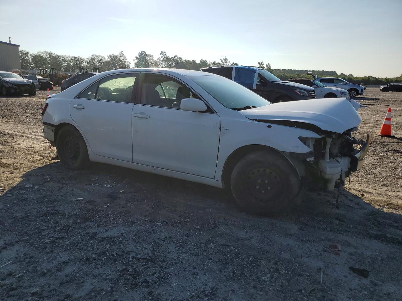 2007 Toyota Camry Le White vin: 4T1BE46K47U597632