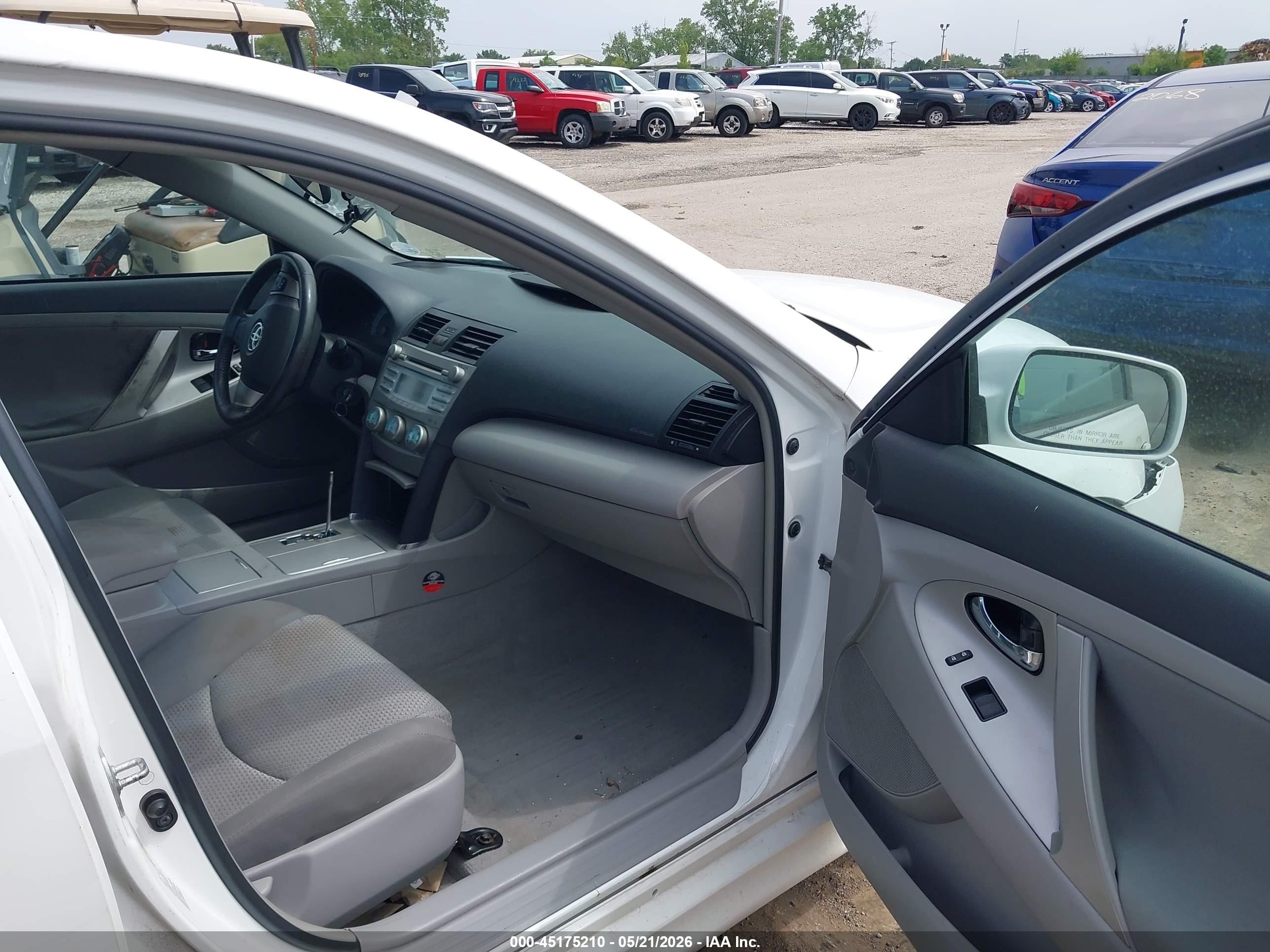 2007 Toyota Camry Se White vin: 4T1BE46K47U609424