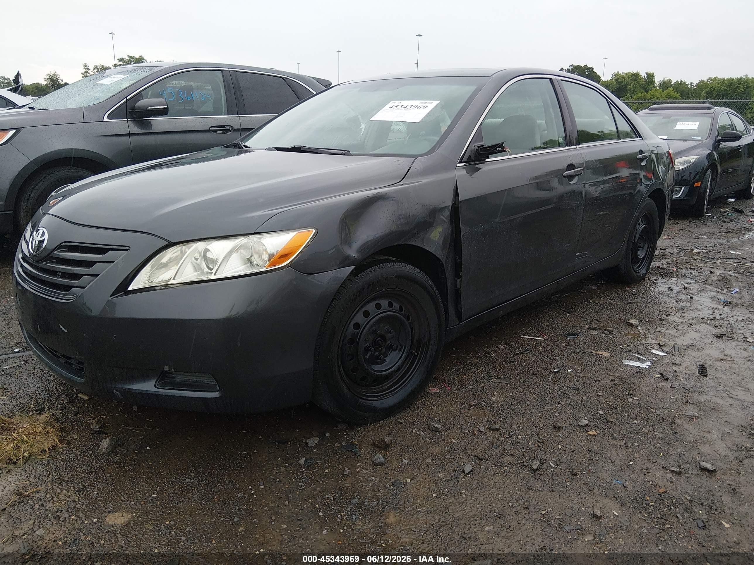 2007 Toyota Camry Le Gray vin: 4T1BE46K47U611660