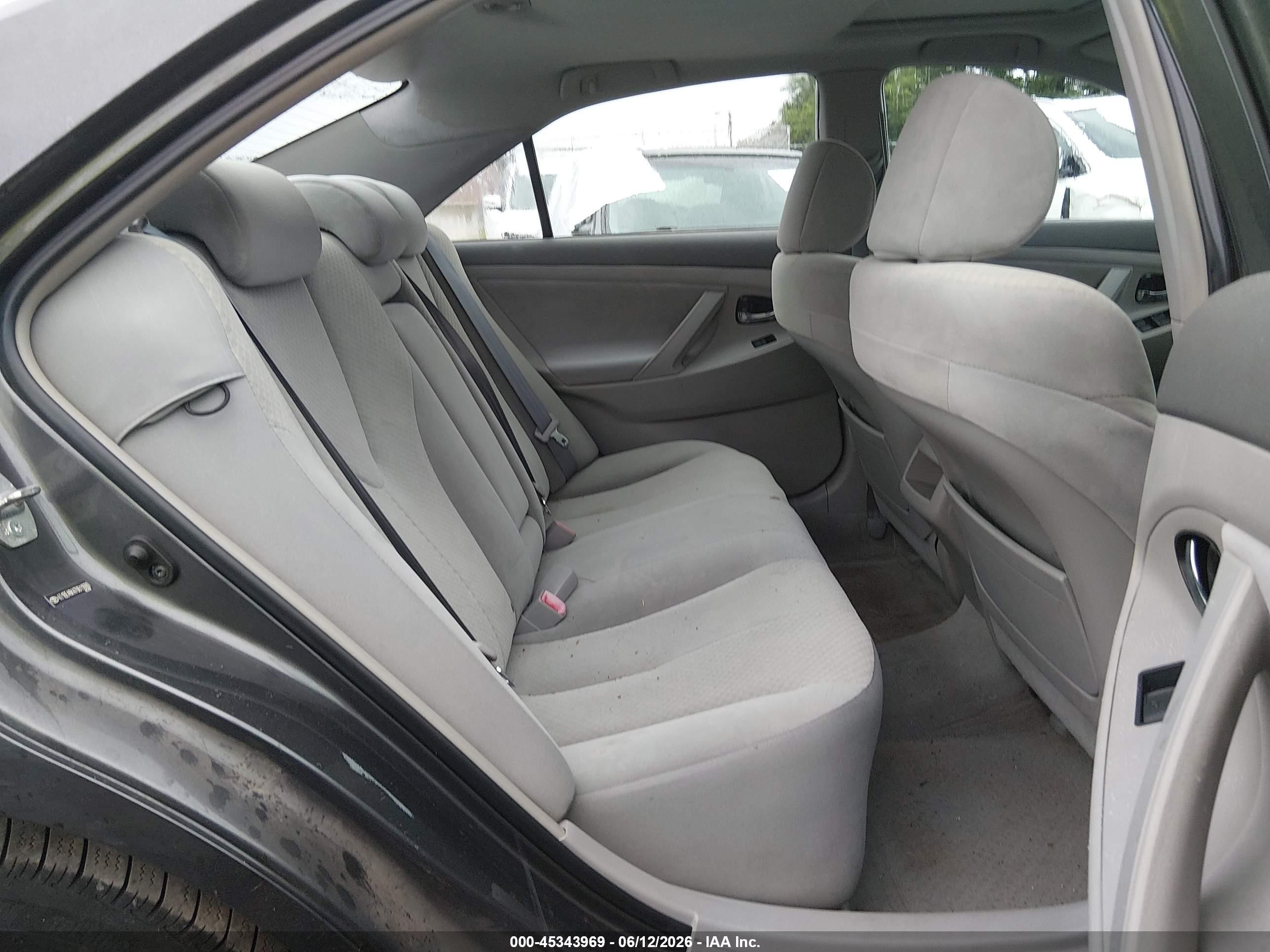 2007 Toyota Camry Le Gray vin: 4T1BE46K47U611660