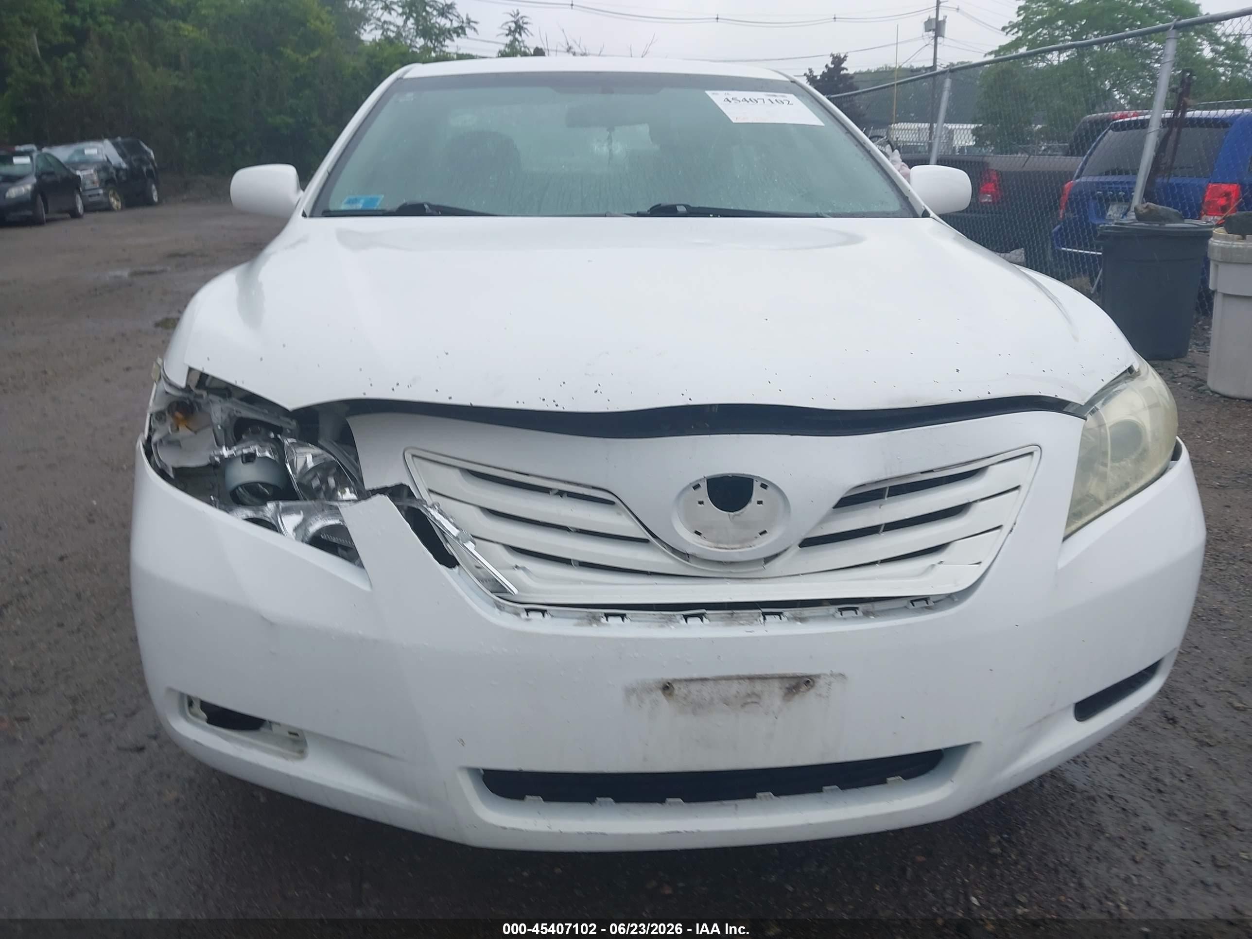 2007 Toyota Camry Le White vin: 4T1BE46K47U627339