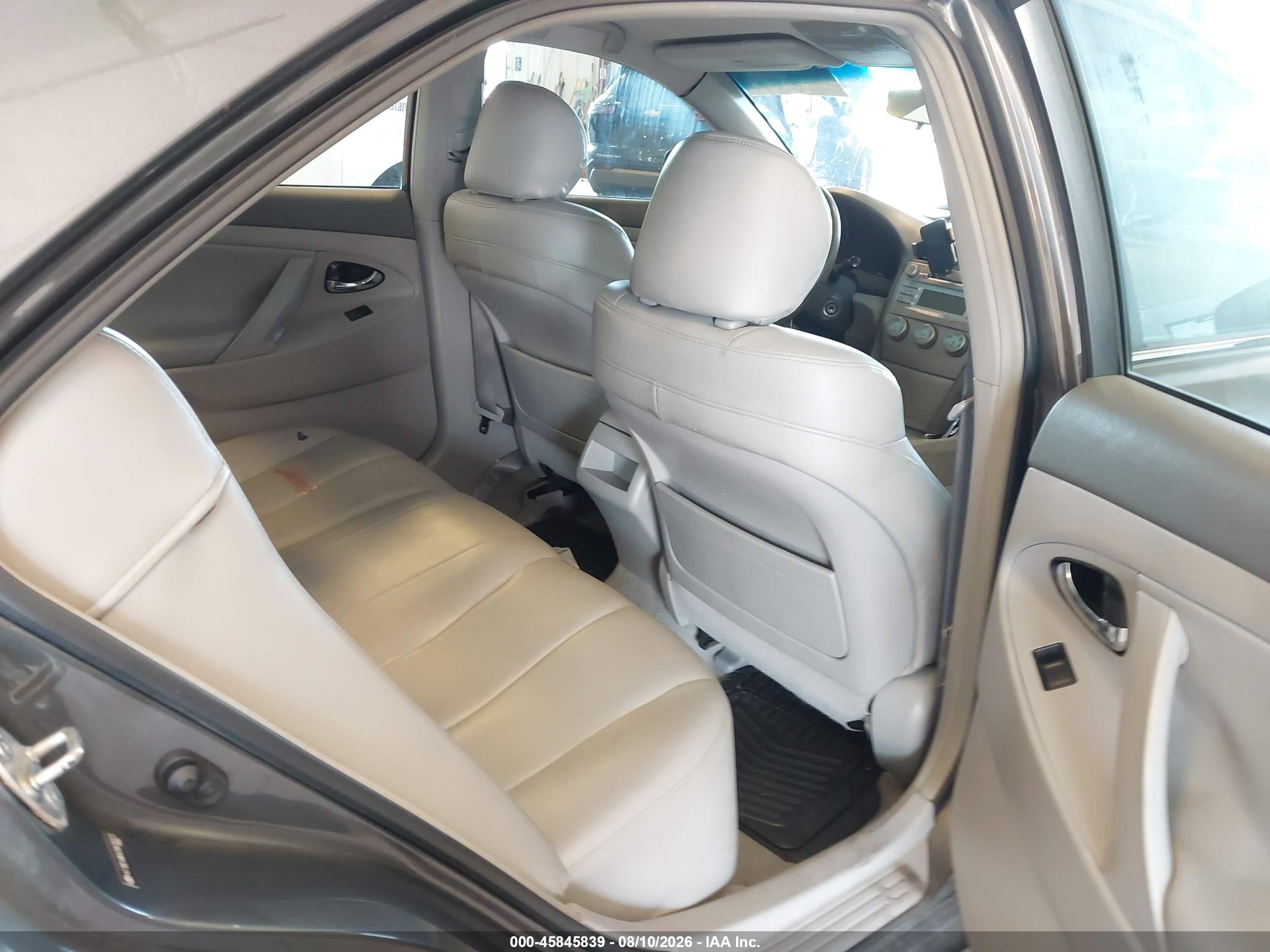 2007 Toyota Camry Le Серый vin: 4T1BE46K47U638373