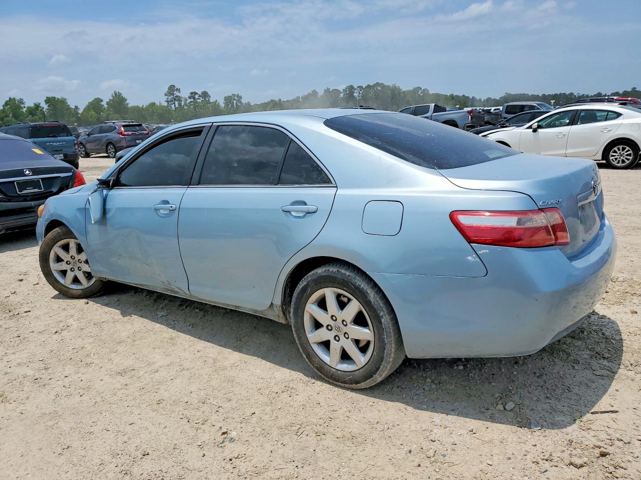 2007 Toyota Camry Le Blue vin: 4T1BE46K47U639877