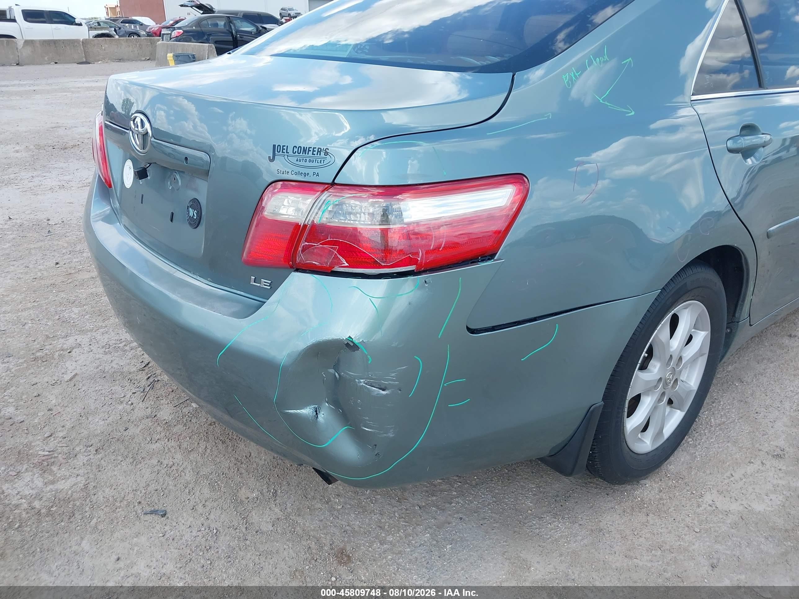2007 Toyota Camry Le Blue vin: 4T1BE46K47U640737