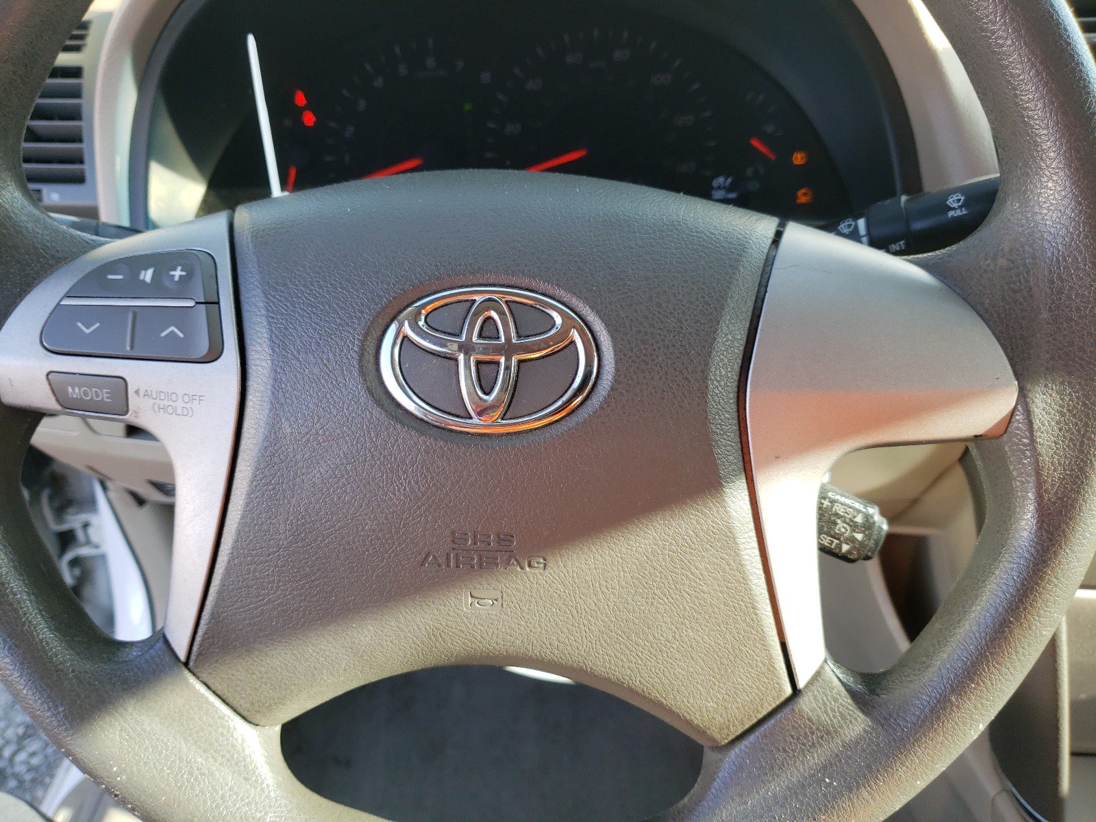 2007 Toyota Camry Le White vin: 4T1BE46K47U645985