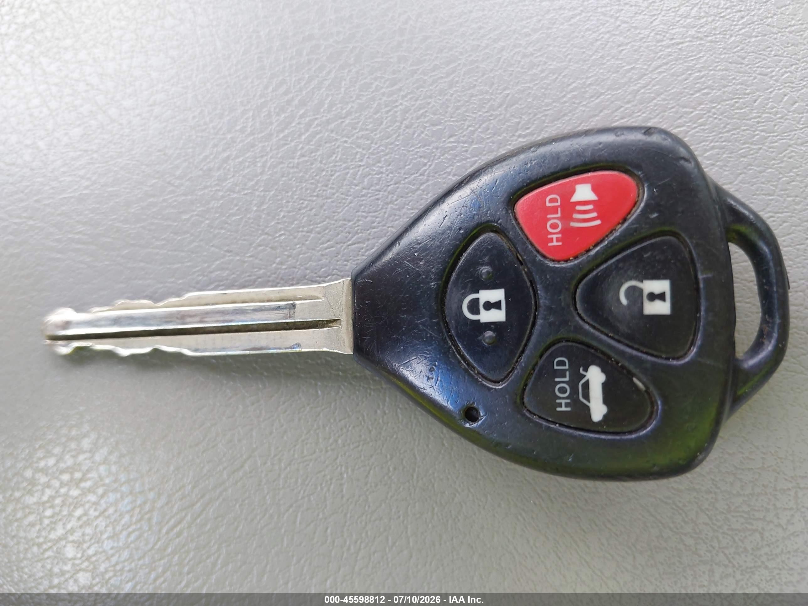 2007 Toyota Camry Le Серебряный vin: 4T1BE46K47U653651